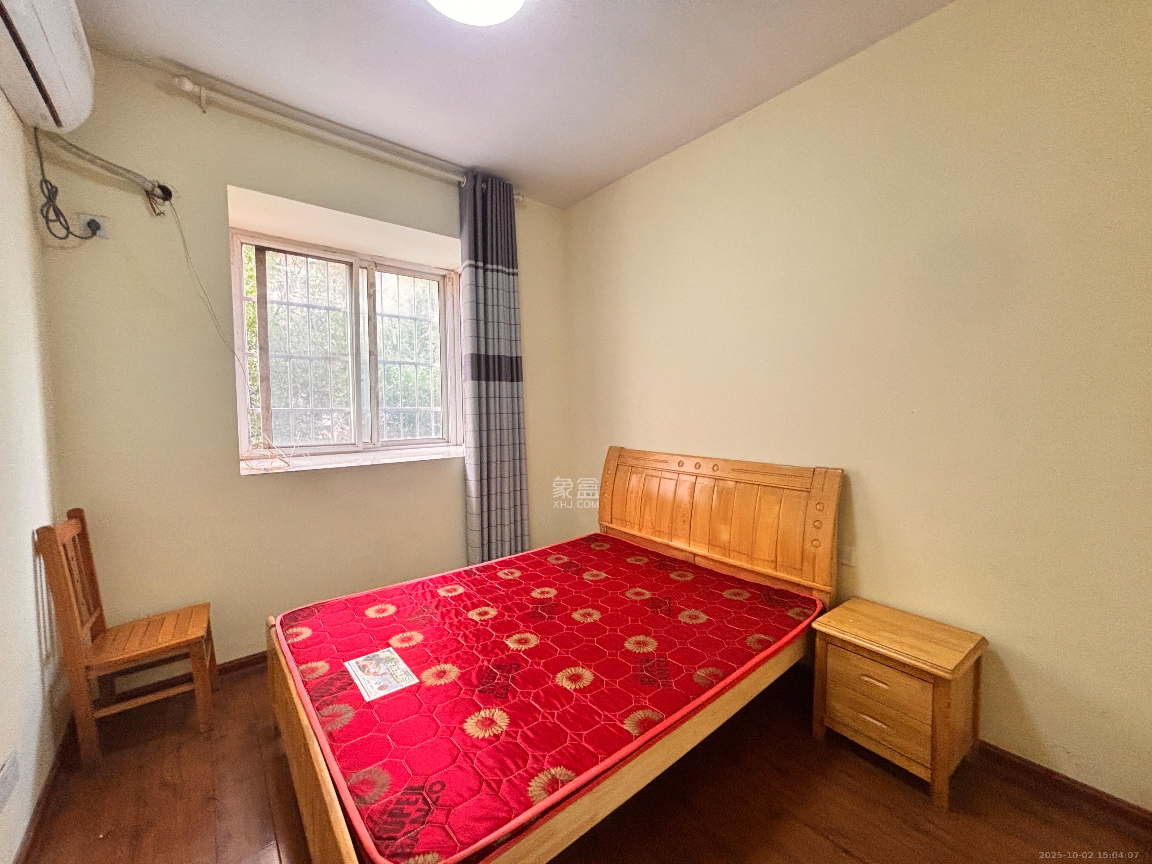 东城名苑  2室2厅1卫    1400.0元/月室内图