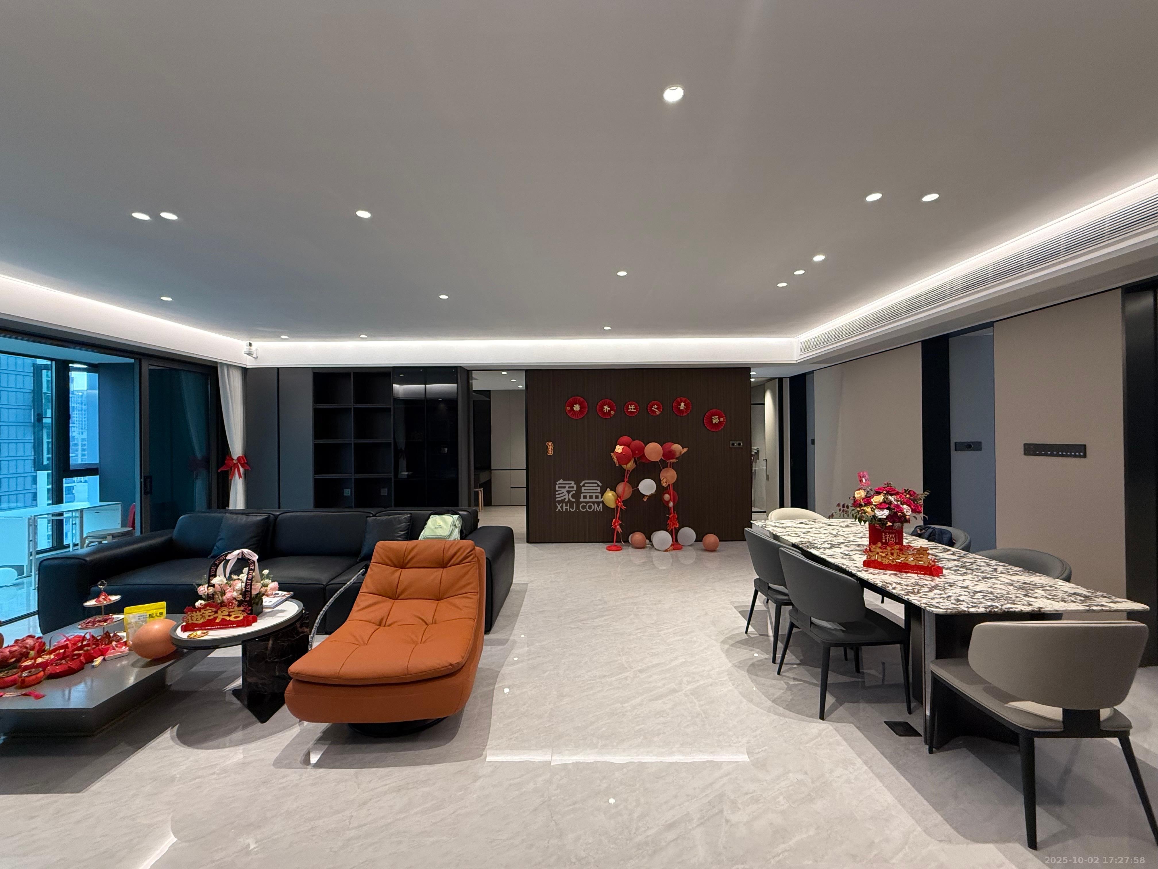 招商蛇口滨江境 4室2厅2卫 12000.0元/月 招商蛇口滨江境 4室2厅2卫 12000.0元/月室内图