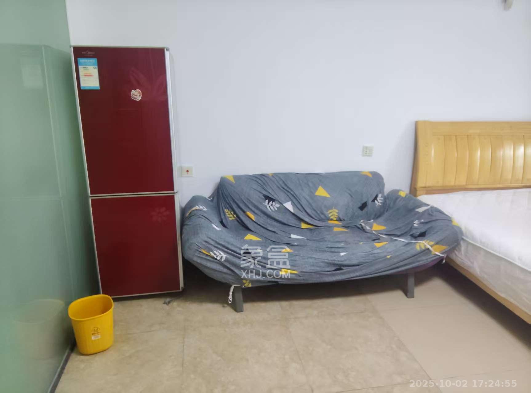 天健芙蓉盛世一期 1室1厅1卫 1400.0元/月 天健芙蓉盛世一期 1室1厅1卫 1400.0元/月室内图