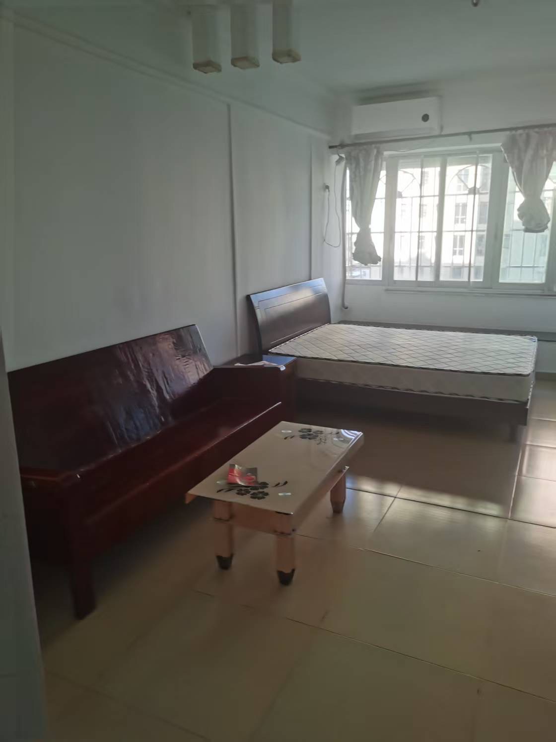 金都大厦(龙华路) 1室1厅1卫 1100.0元/月 金都大厦(龙华路) 1室1厅1卫 1100.0元/月室内图