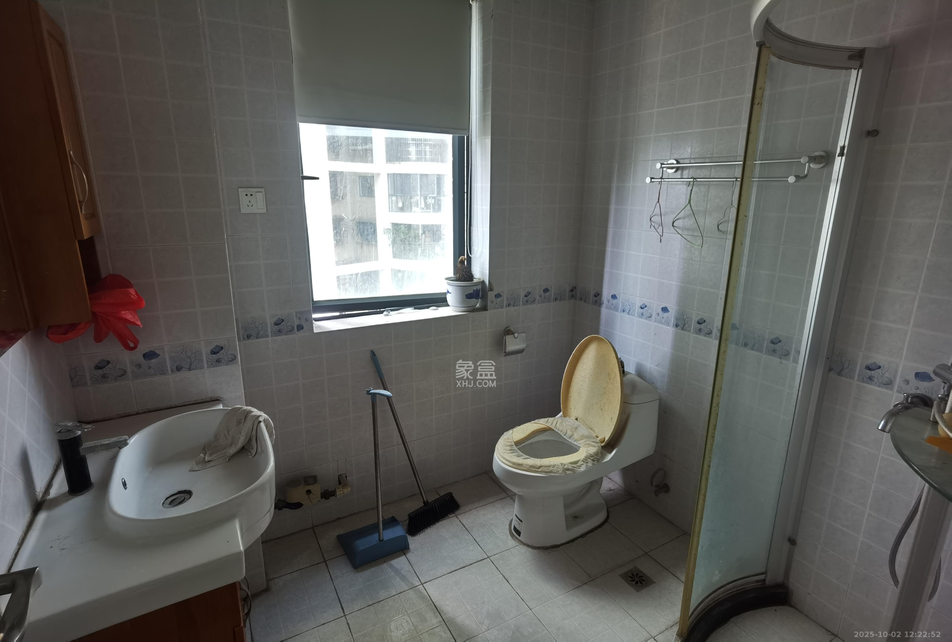 山水熙园 1室2厅2卫 2500.0元/月 山水熙园 1室2厅2卫 2500.0元/月室内图