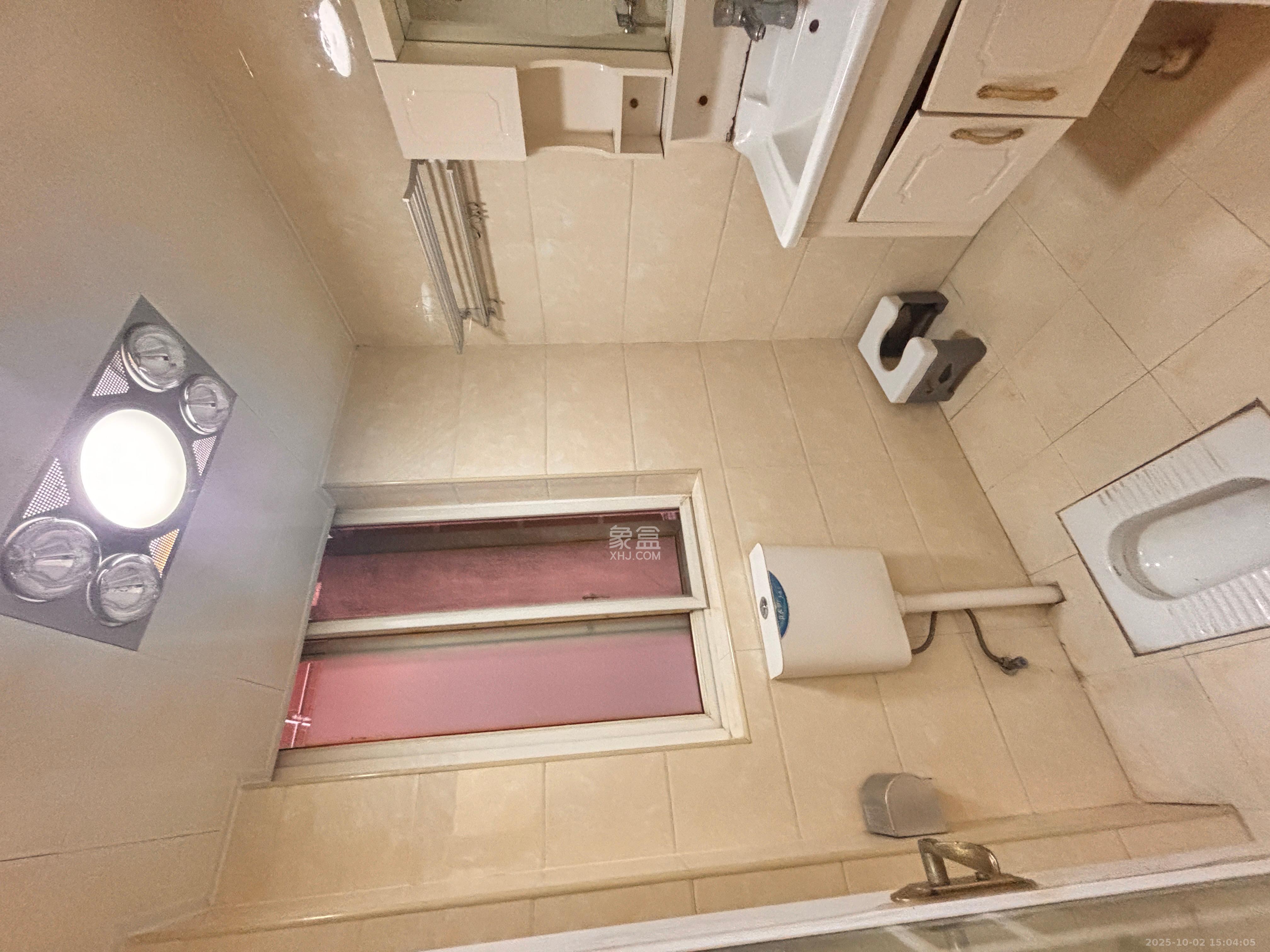 东城名苑  2室2厅1卫    1400.0元/月室内图