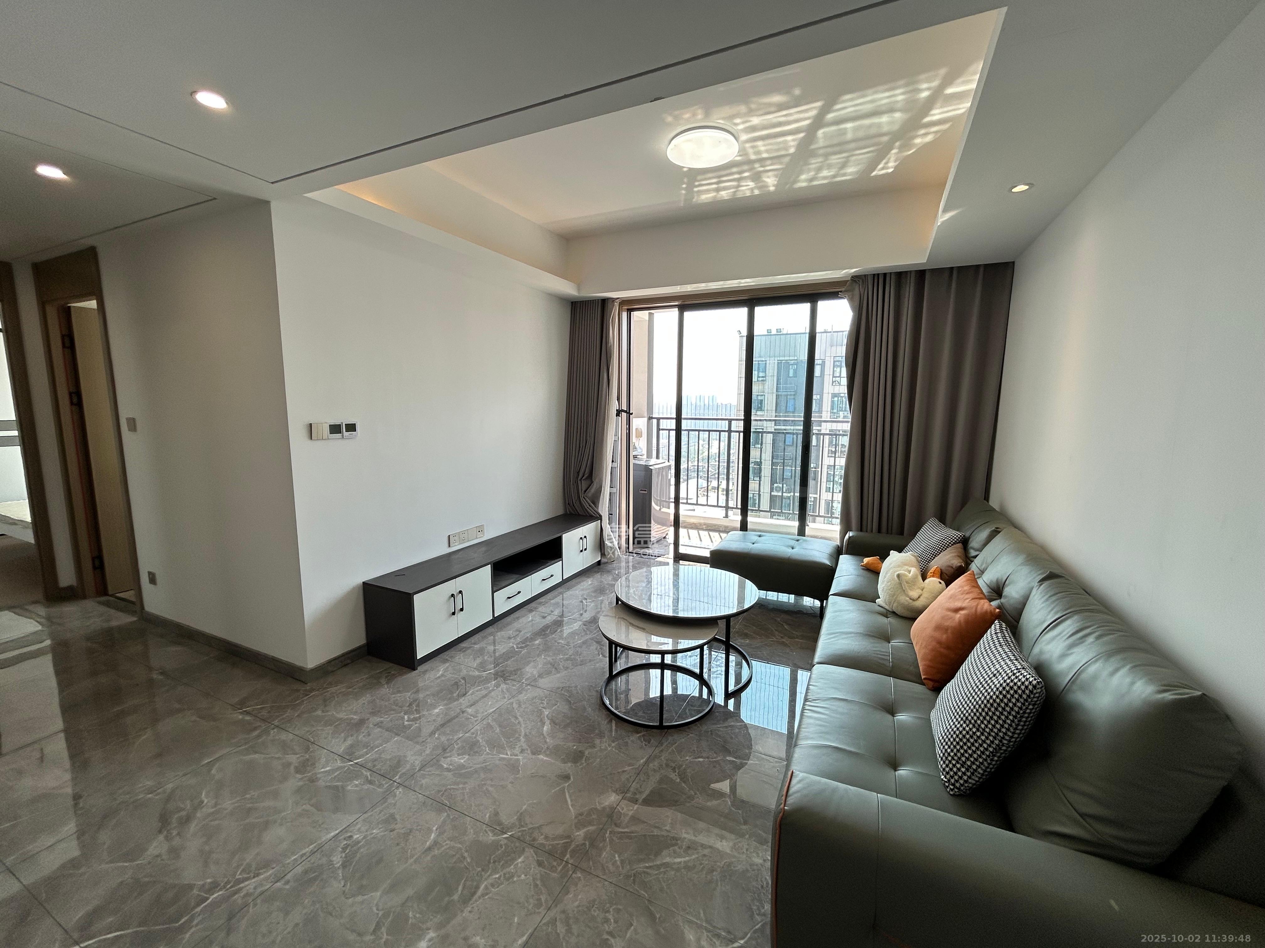 梅溪枫林 3室2厅2卫 3200.0元/月 梅溪枫林 3室2厅2卫 3200.0元/月室内图