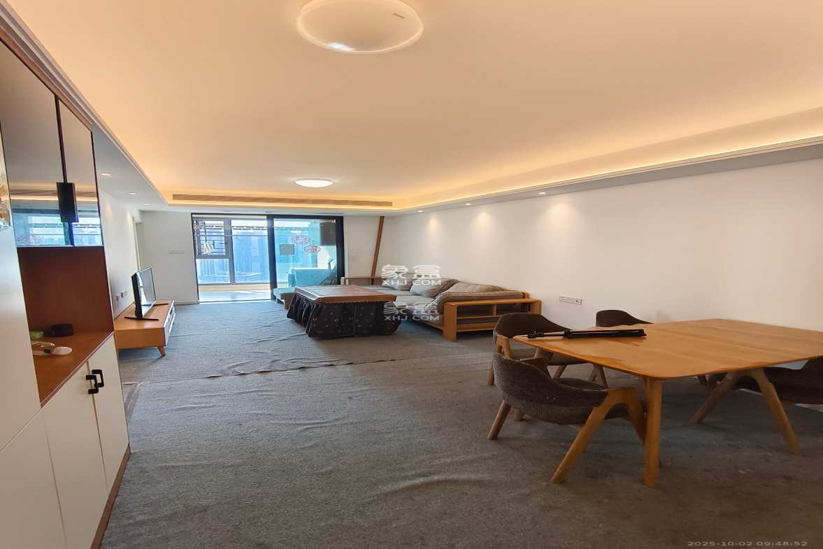 万科金色梦想C区  3室2厅1卫    3500.0元/月 万科金色梦想C区  3室2厅1卫    3500.0元/月室内图