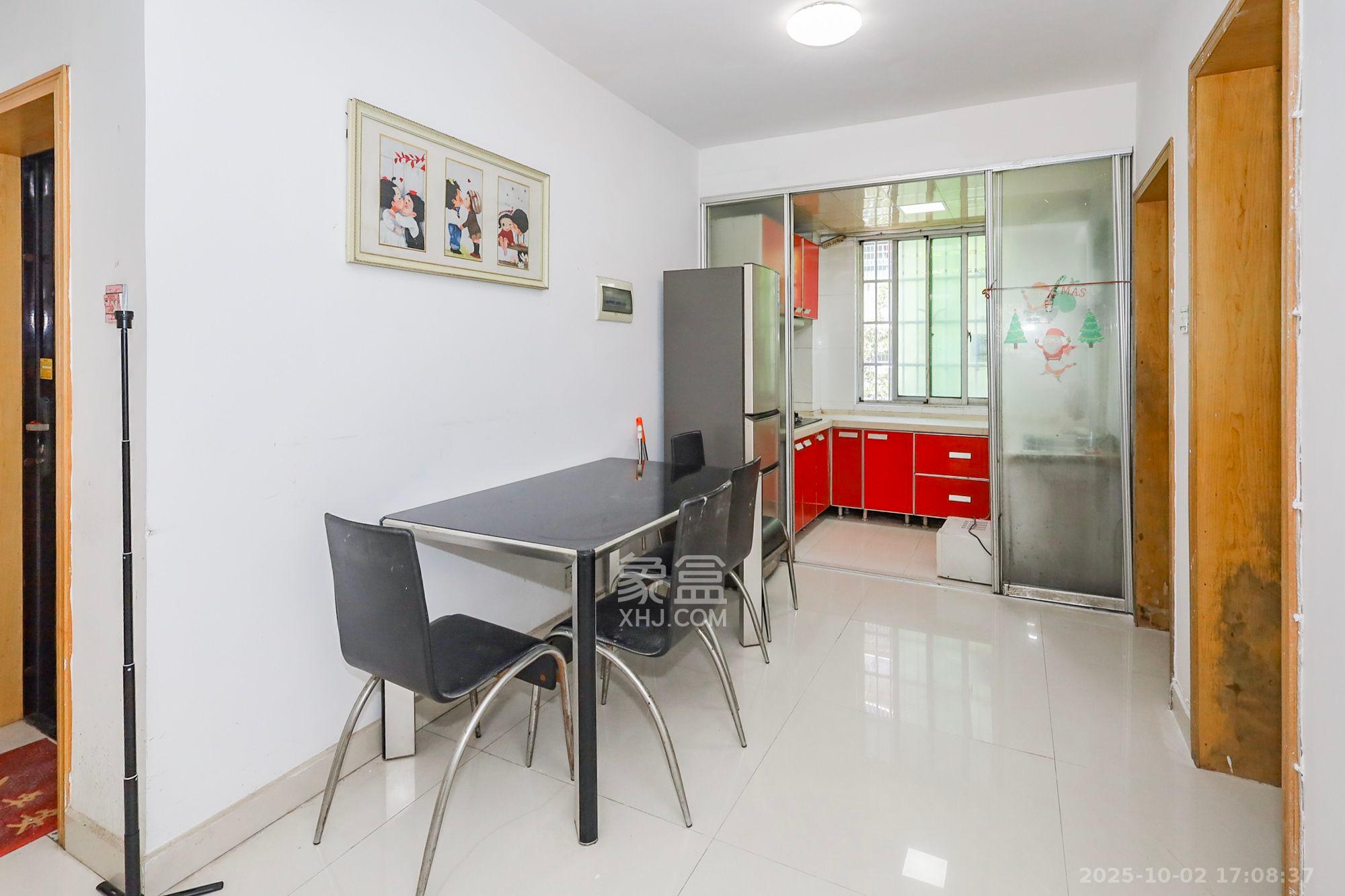 好家园  2室2厅1卫    1600.0元/月室内图