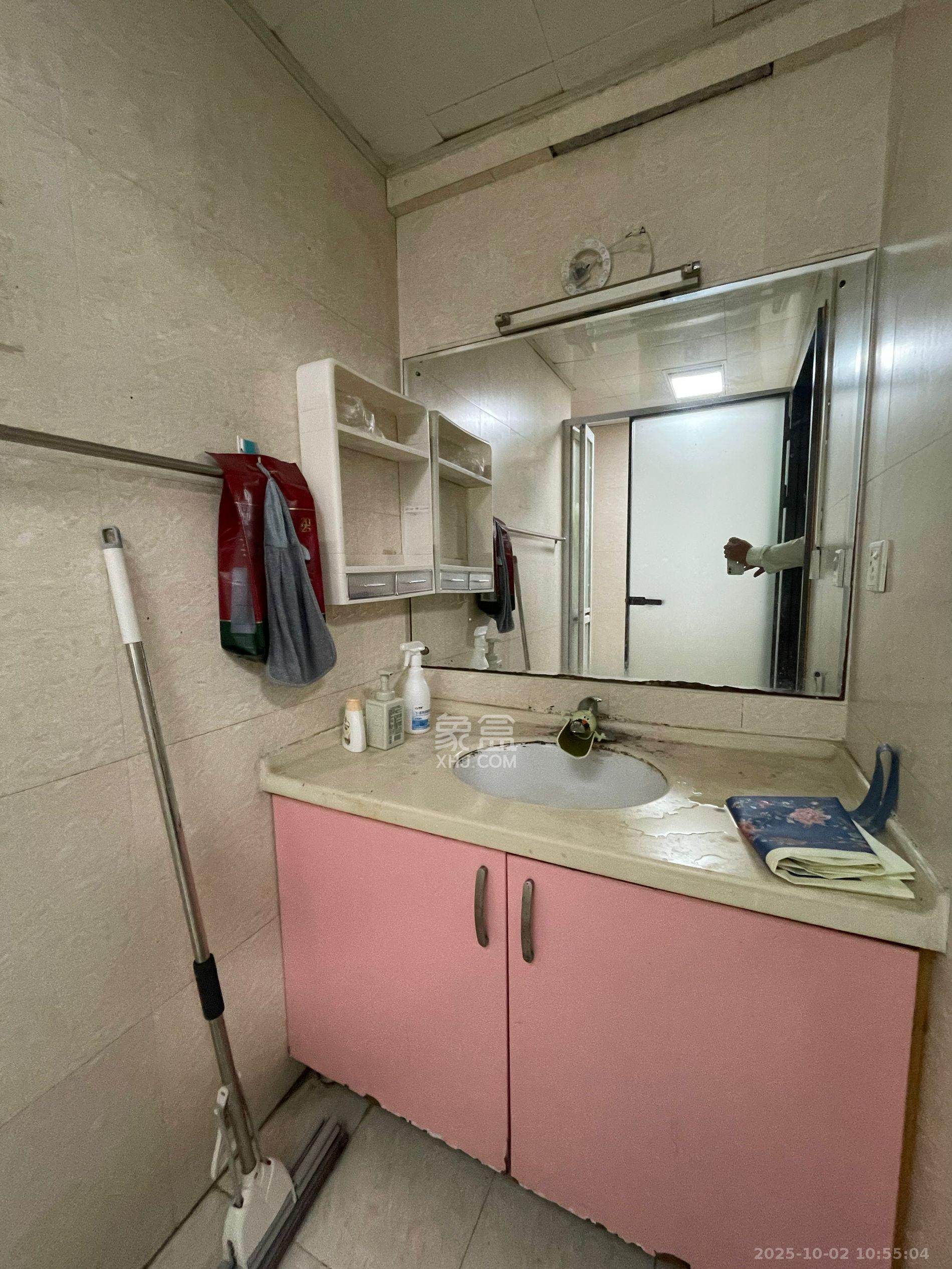 湘域中央 1室1厅1卫 1900.0元/月 湘域中央 1室1厅1卫 1900.0元/月室内图