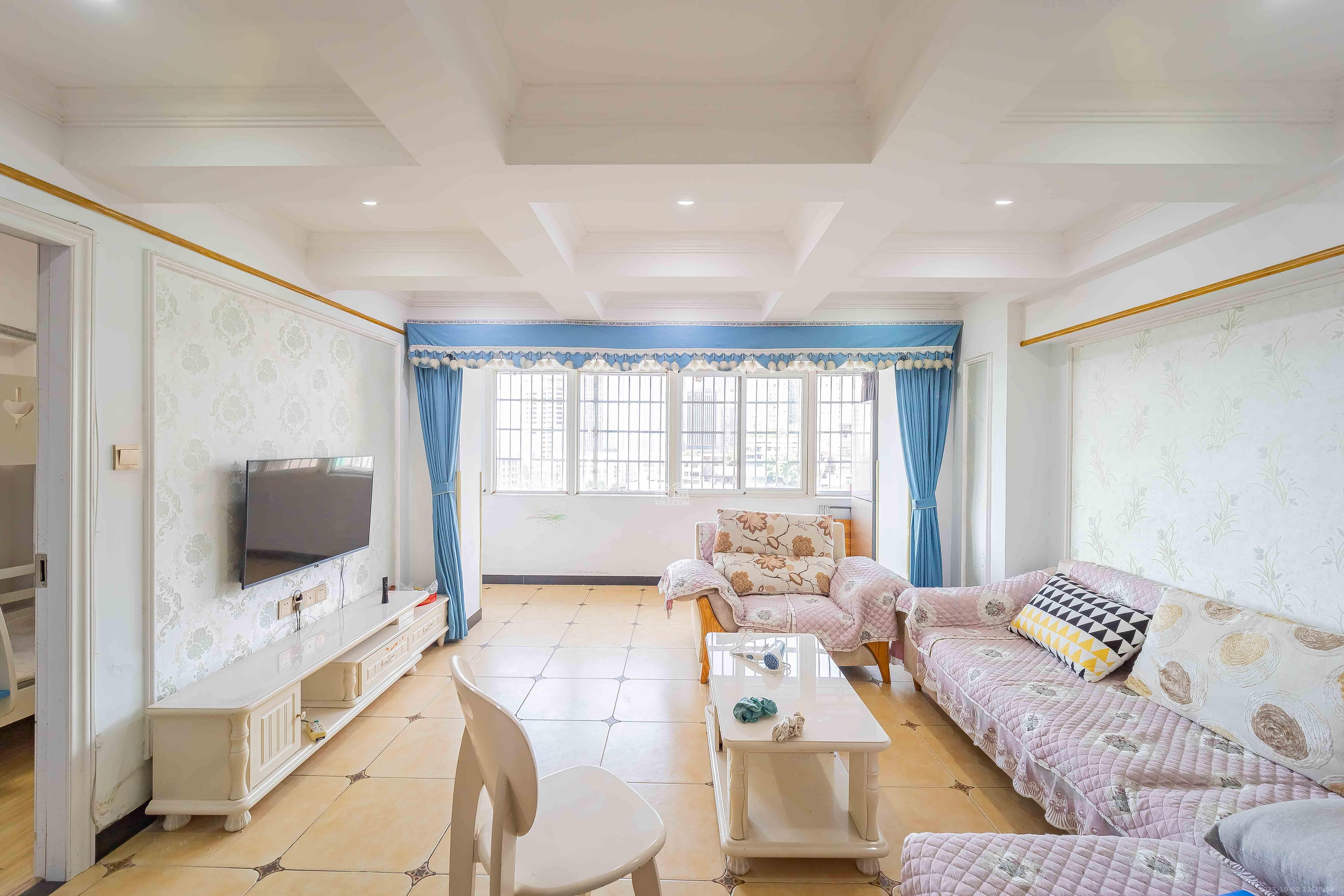 在水一方 3室2厅1卫 2600.0元/月 在水一方 3室2厅1卫 2600.0元/月室内图