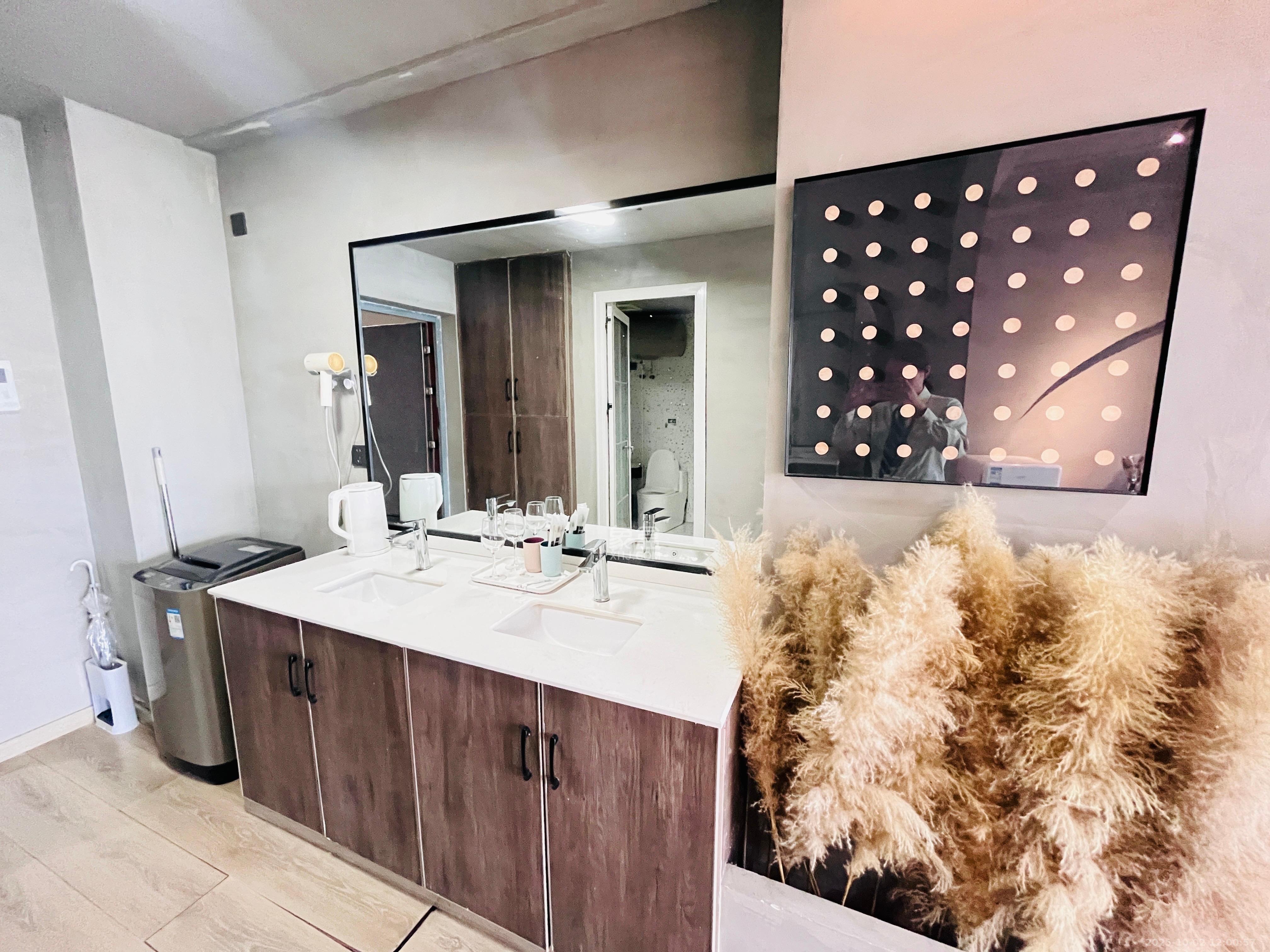 江岸丽都(江与城) 1室0厅1卫 3000.0元/月 江岸丽都(江与城) 1室0厅1卫 3000.0元/月室内图