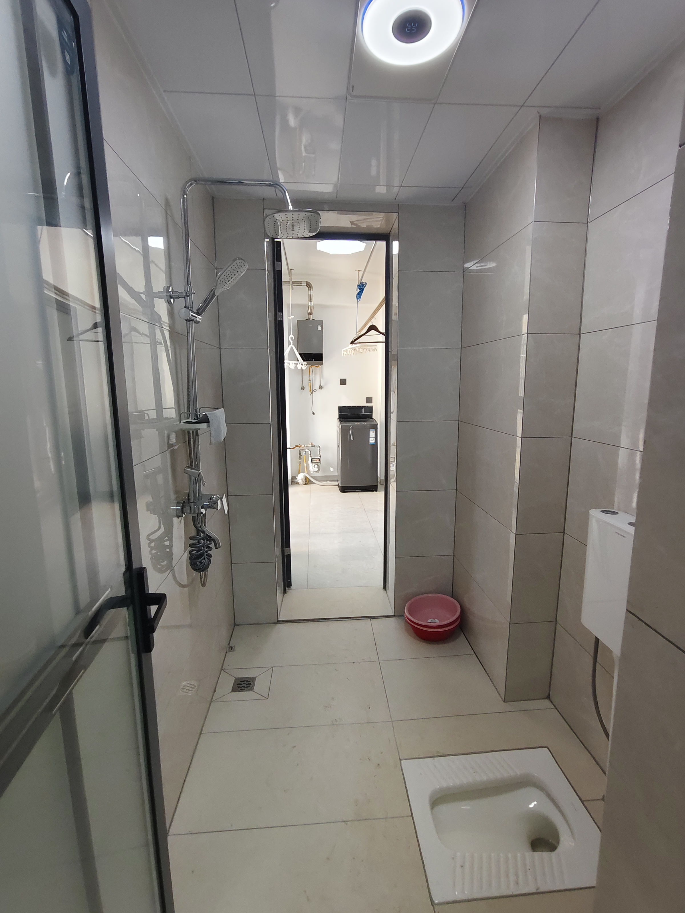 金盘花园(海马金盘花园1期) 3室2厅2卫 3200.0元/月 金盘花园(海马金盘花园1期) 3室2厅2卫 3200.0元/月室内图