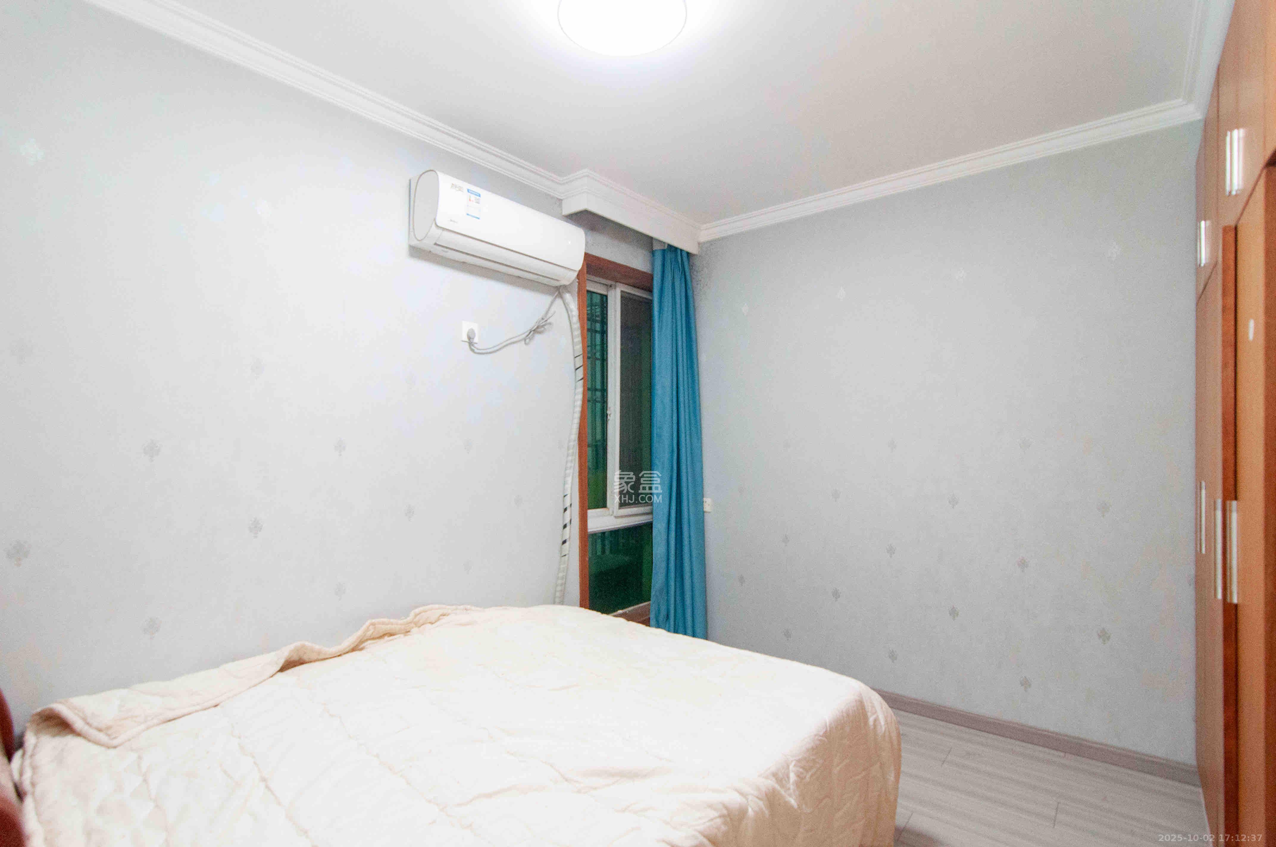 恩瑞麓山名园(龙王港小区) 3室2厅1卫 2000.0元/月 恩瑞麓山名园(龙王港小区) 3室2厅1卫 2000.0元/月室内图