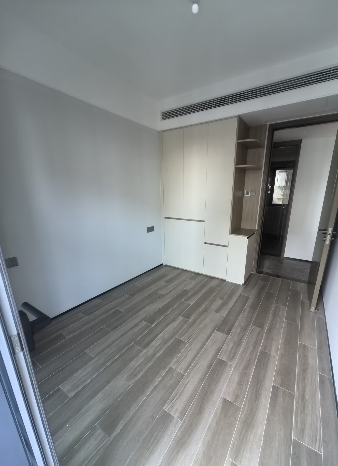 仁恒滨江园(一.二期) 3室2厅1卫 4000.0元/月 仁恒滨江园(一.二期) 3室2厅1卫 4000.0元/月室内图