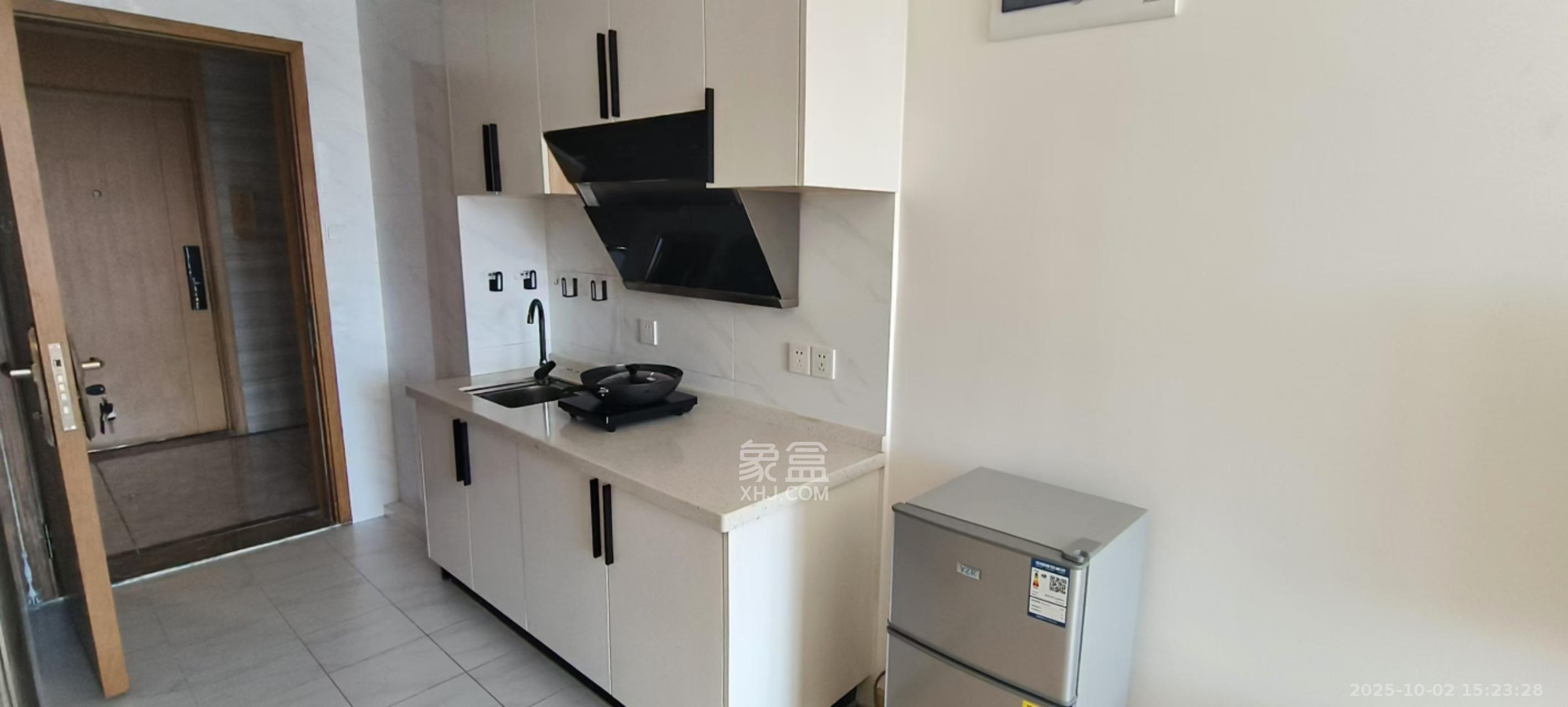 明昇壹城(明昇时代广场)三期 1室1厅1卫 1600.0元/月 明昇壹城(明昇时代广场)三期 1室1厅1卫 1600.0元/月室内图