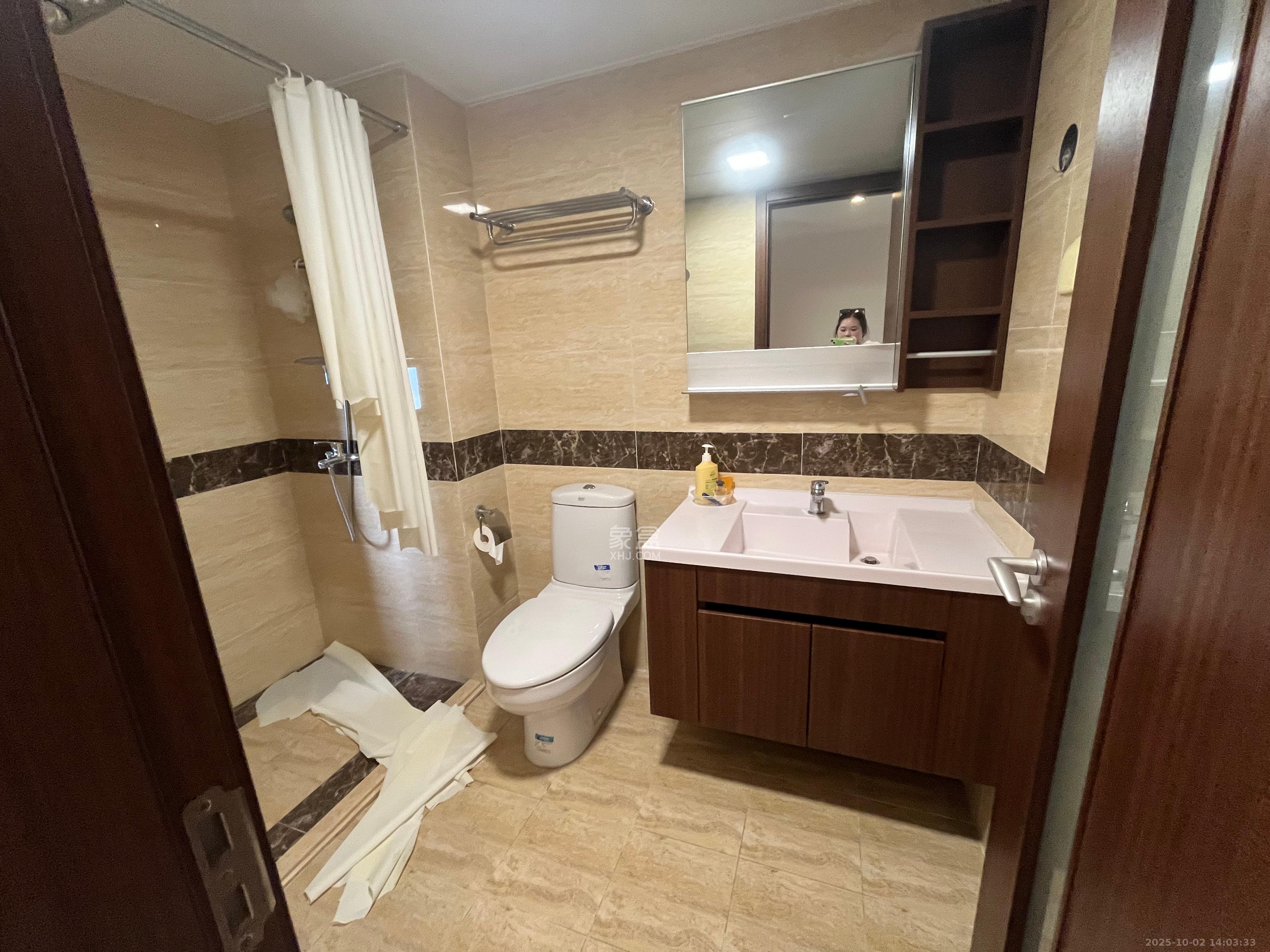 万科金域缇香 1室2厅2卫 5500.0元/月 万科金域缇香 1室2厅2卫 5500.0元/月室内图