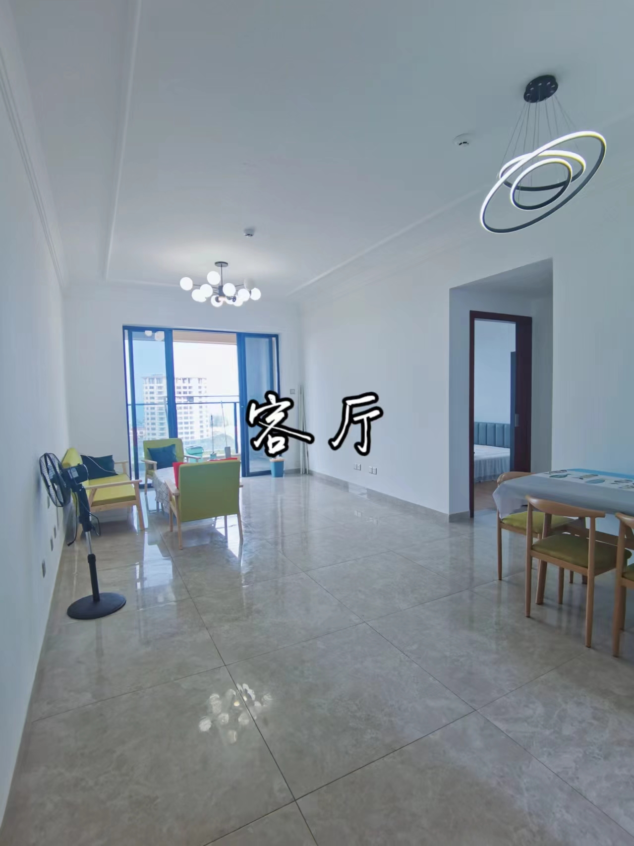 星华海岸城三期  2室1厅1卫    2000.0元/月 星华海岸城三期  2室1厅1卫    2000.0元/月