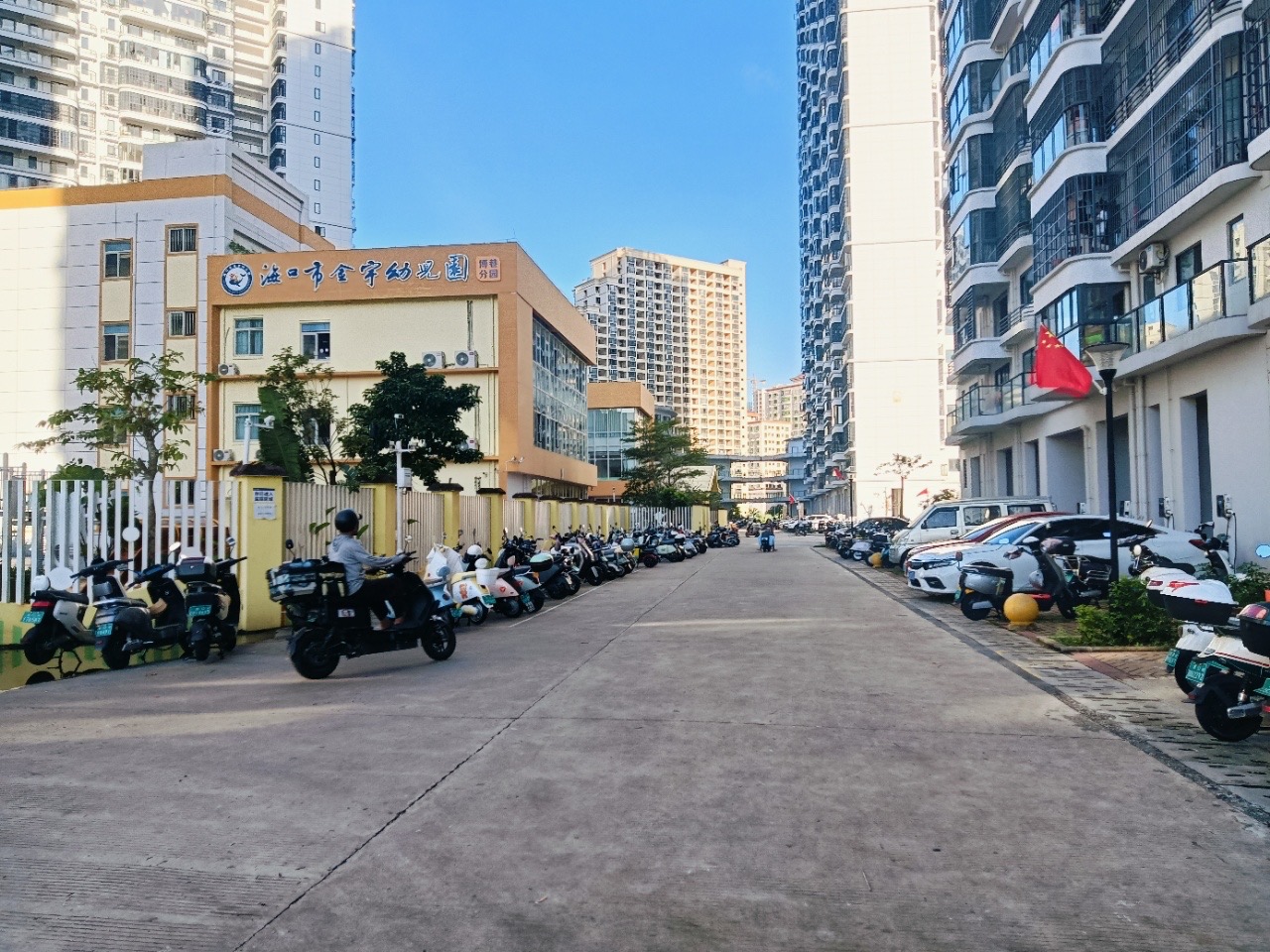 龙昆雅苑(中交·龙昆雅苑)  2室2厅1卫    98.0万 龙昆雅苑(中交·龙昆雅苑)  2室2厅1卫    98.0万客厅