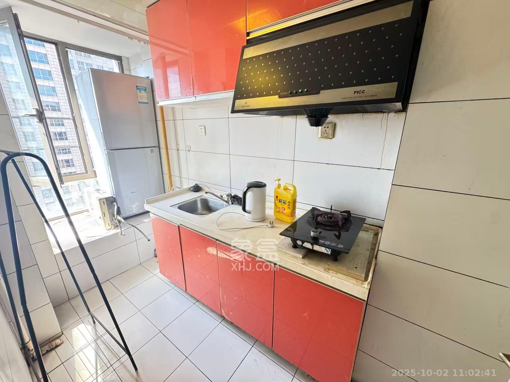 汀兰雅苑  1室1厅1卫    1600.0元/月室内图