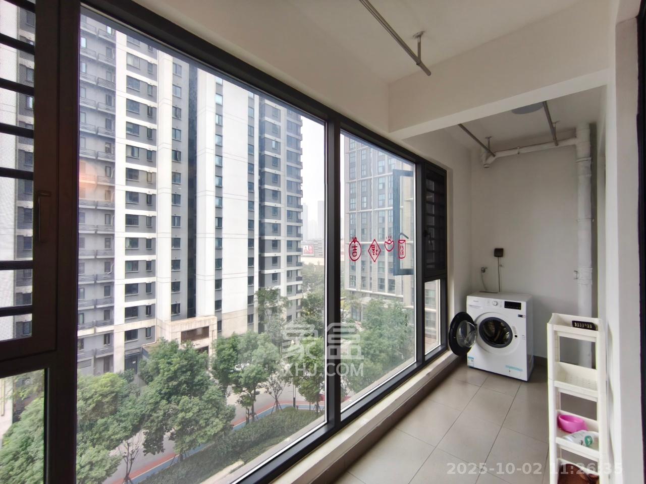 梅溪悦章 3室2厅2卫 3500.0元/月 梅溪悦章 3室2厅2卫 3500.0元/月室内图