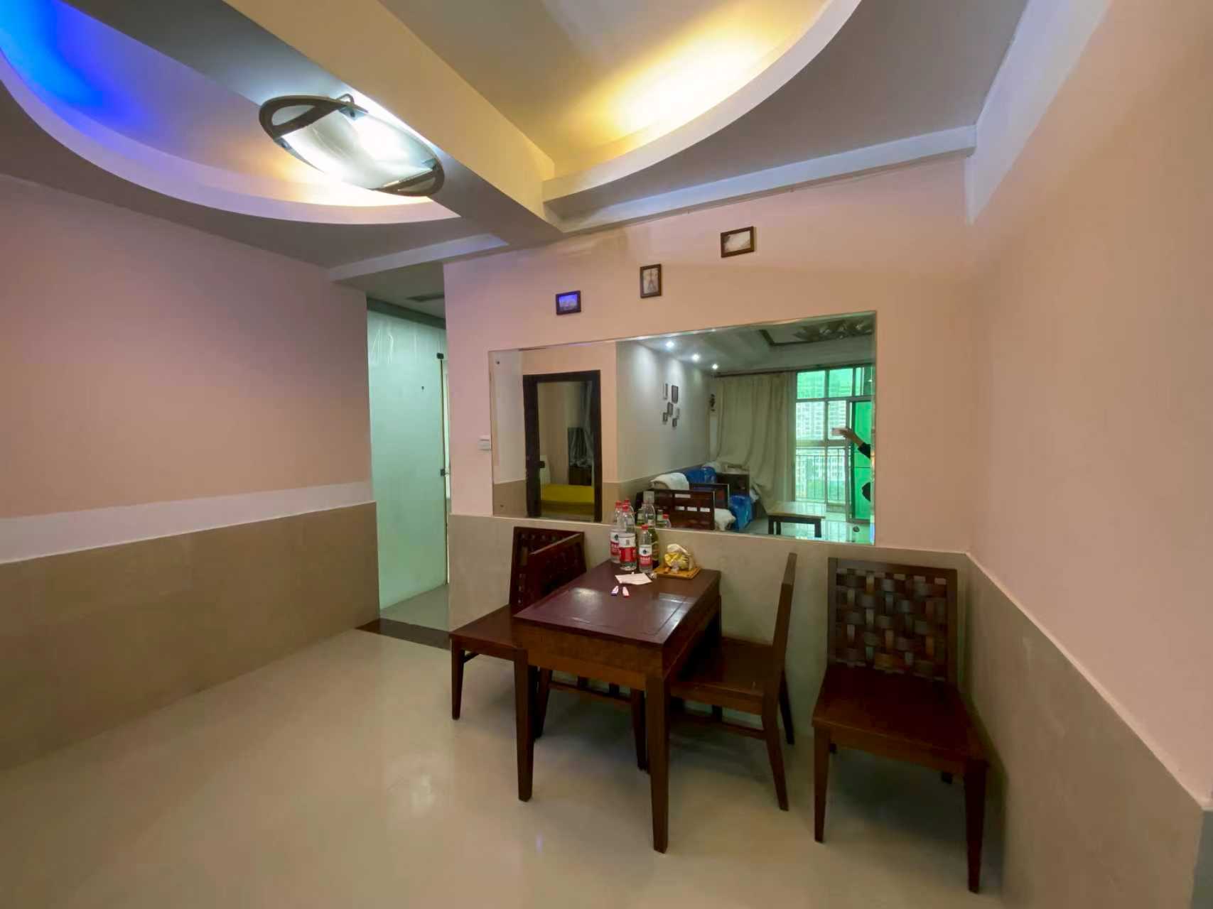 华贸大厦(华贸花苑) 2室1厅1卫 2200.0元/月 华贸大厦(华贸花苑) 2室1厅1卫 2200.0元/月室内图