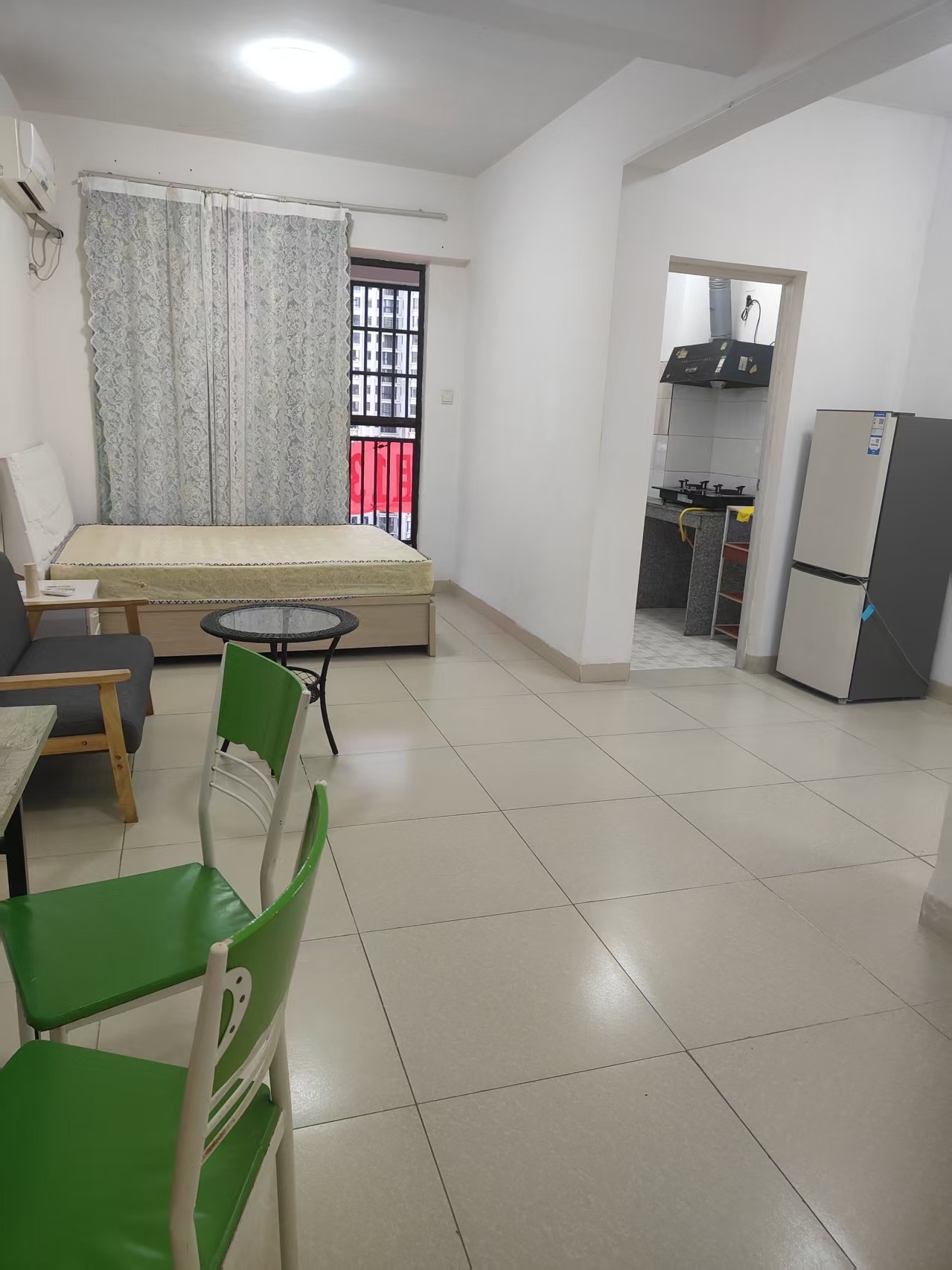 盛贤景都 1室1厅1卫 1600.0元/月 盛贤景都 1室1厅1卫 1600.0元/月室内图