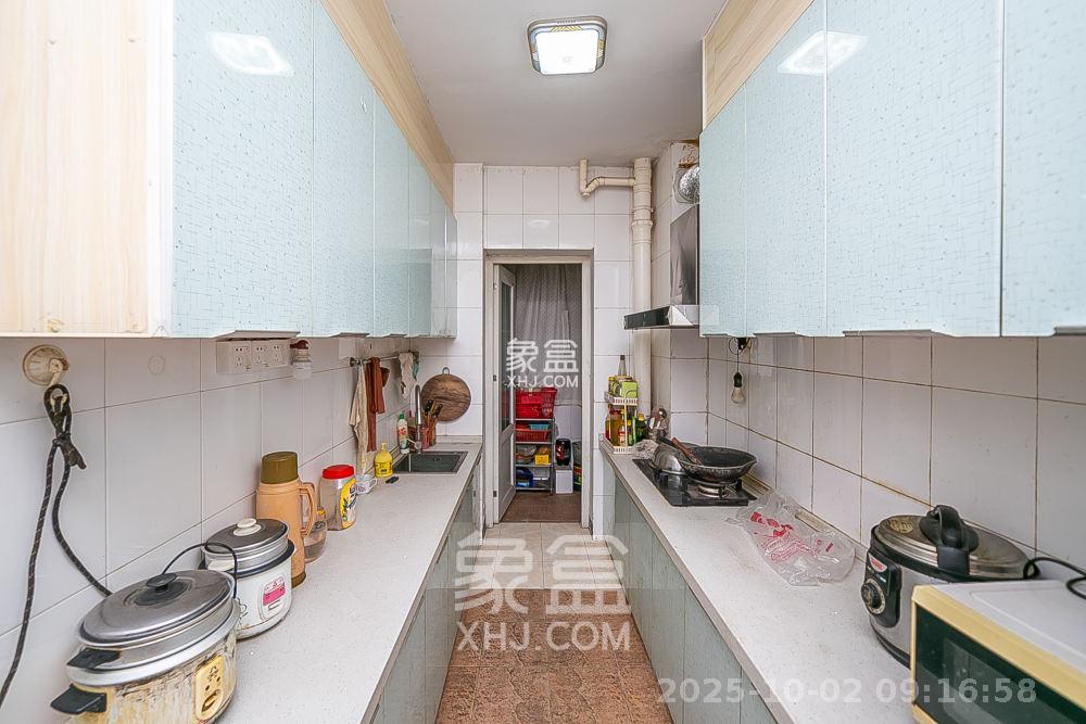 裕南大厦  3室2厅2卫   3000.00元/月室内图