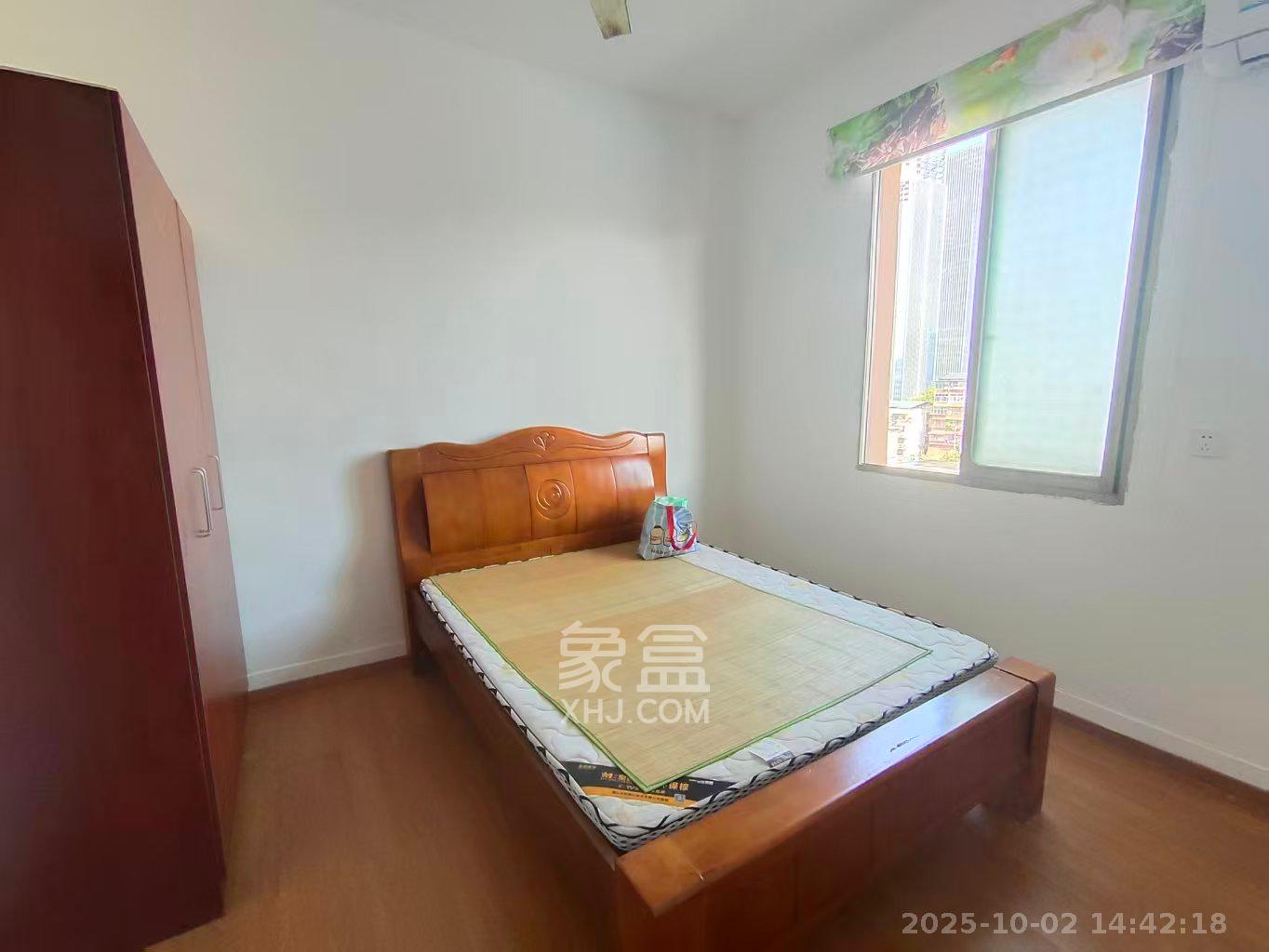 宝塔山中山百货公司宿舍 1室0厅0卫 1500.0元/月 宝塔山中山百货公司宿舍 1室0厅0卫 1500.0元/月室内图