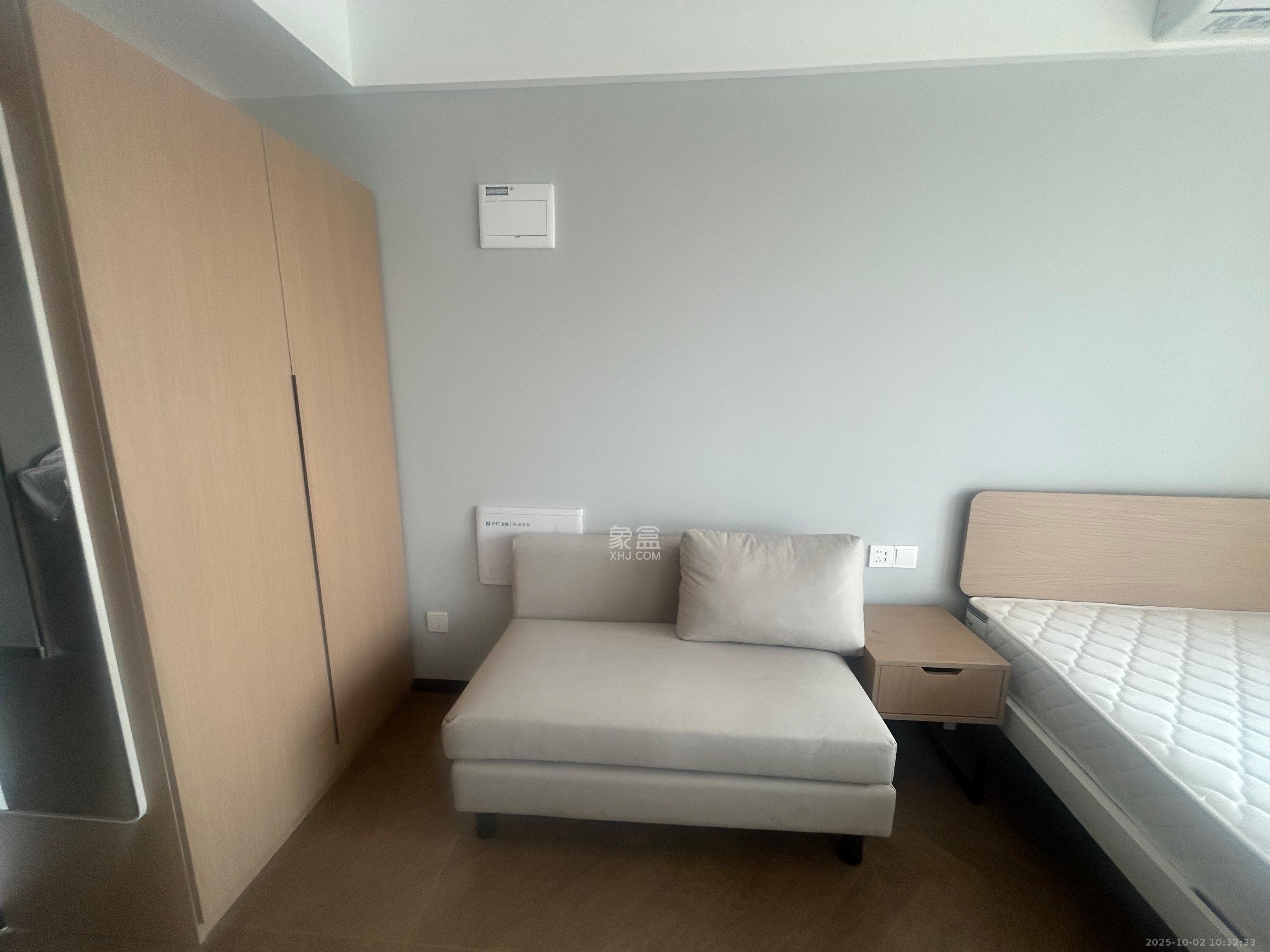 保利中环广场（保利中悦苑）  1室1厅1卫    1430.0元/月室内图