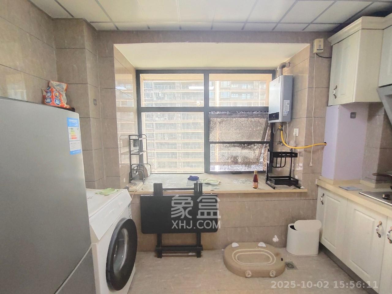 蓝湾国际广场 1室1厅1卫 1800.0元/月 蓝湾国际广场 1室1厅1卫 1800.0元/月室内图