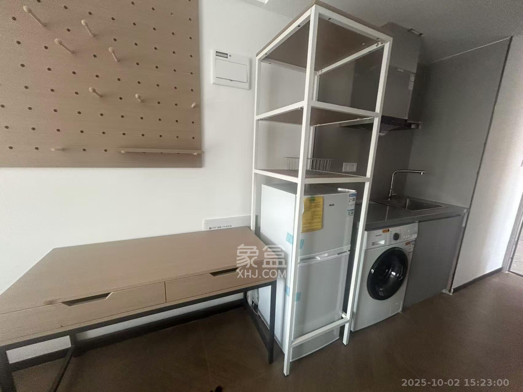 保利中环广场(保利中悦苑) 1室0厅1卫 1430.0元/月 保利中环广场(保利中悦苑) 1室0厅1卫 1430.0元/月室内图