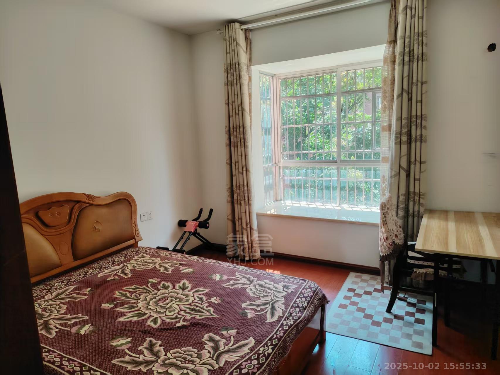 兴湖家园 3室2厅2卫 1500.0元/月 兴湖家园 3室2厅2卫 1500.0元/月室内图