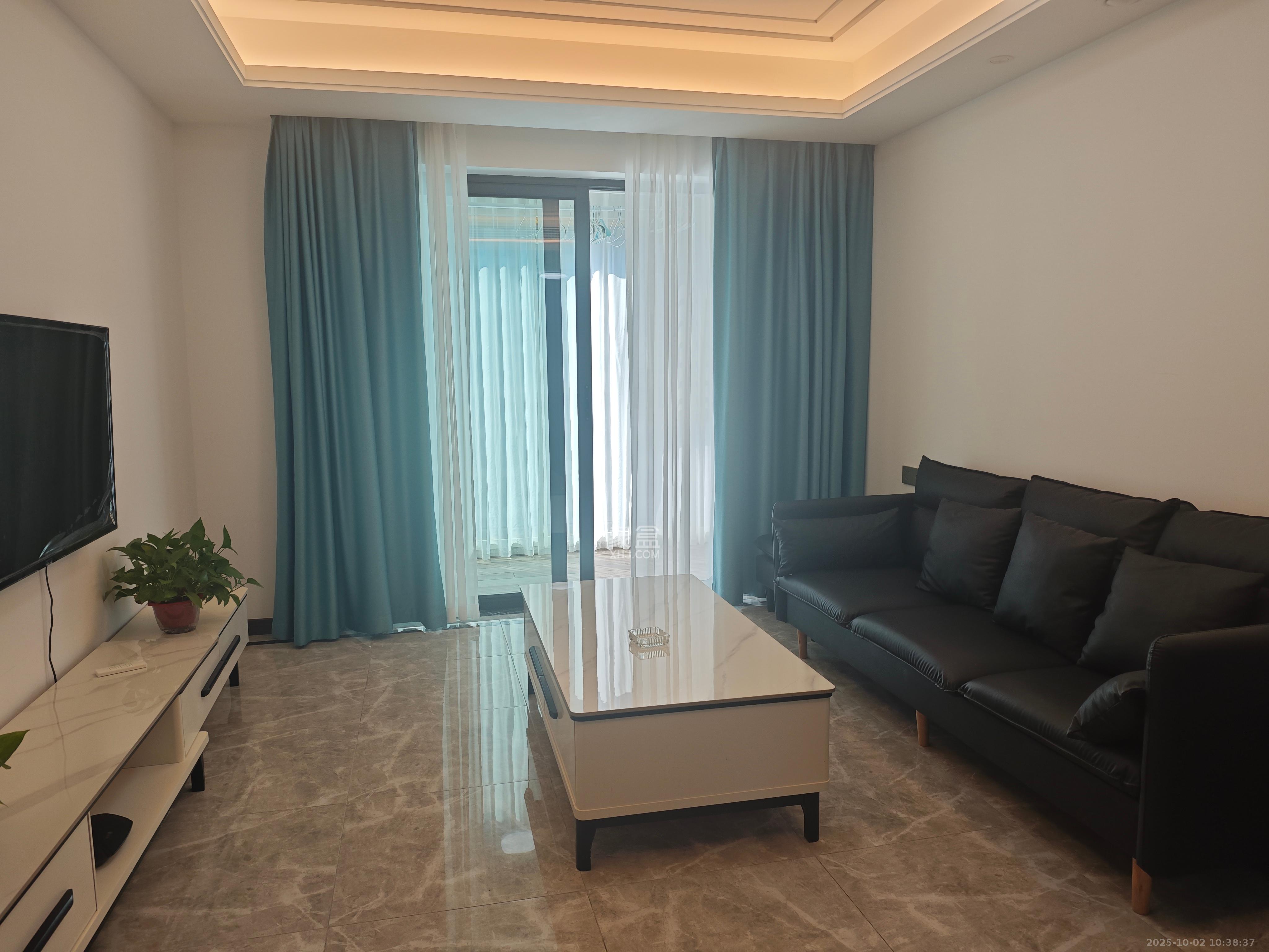 绿地长沙城际空间站（绿地新里佳苑）  3室2厅1卫    3500.0元/月室内图