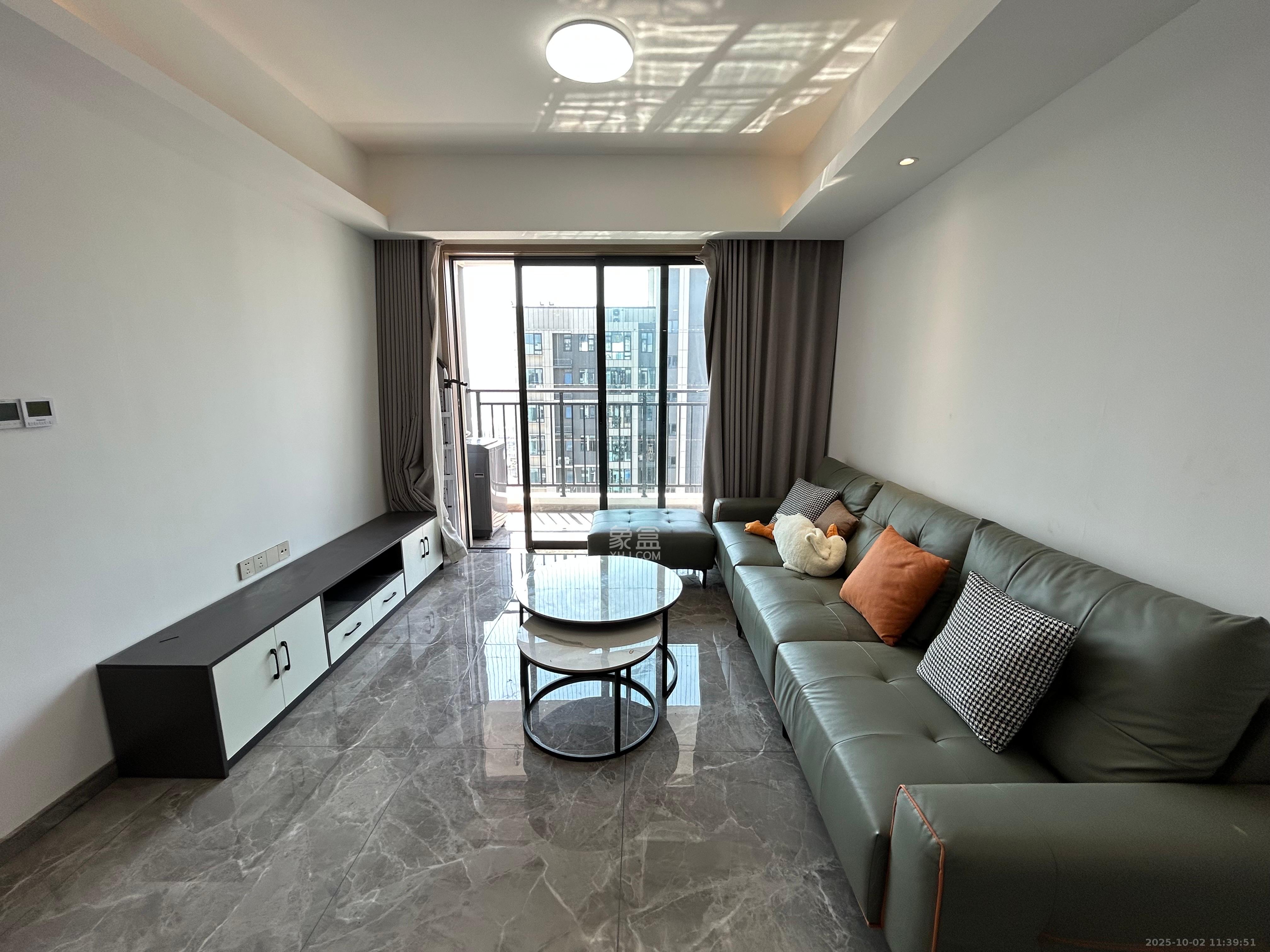 梅溪枫林 3室2厅2卫 3200.0元/月 梅溪枫林 3室2厅2卫 3200.0元/月室内图