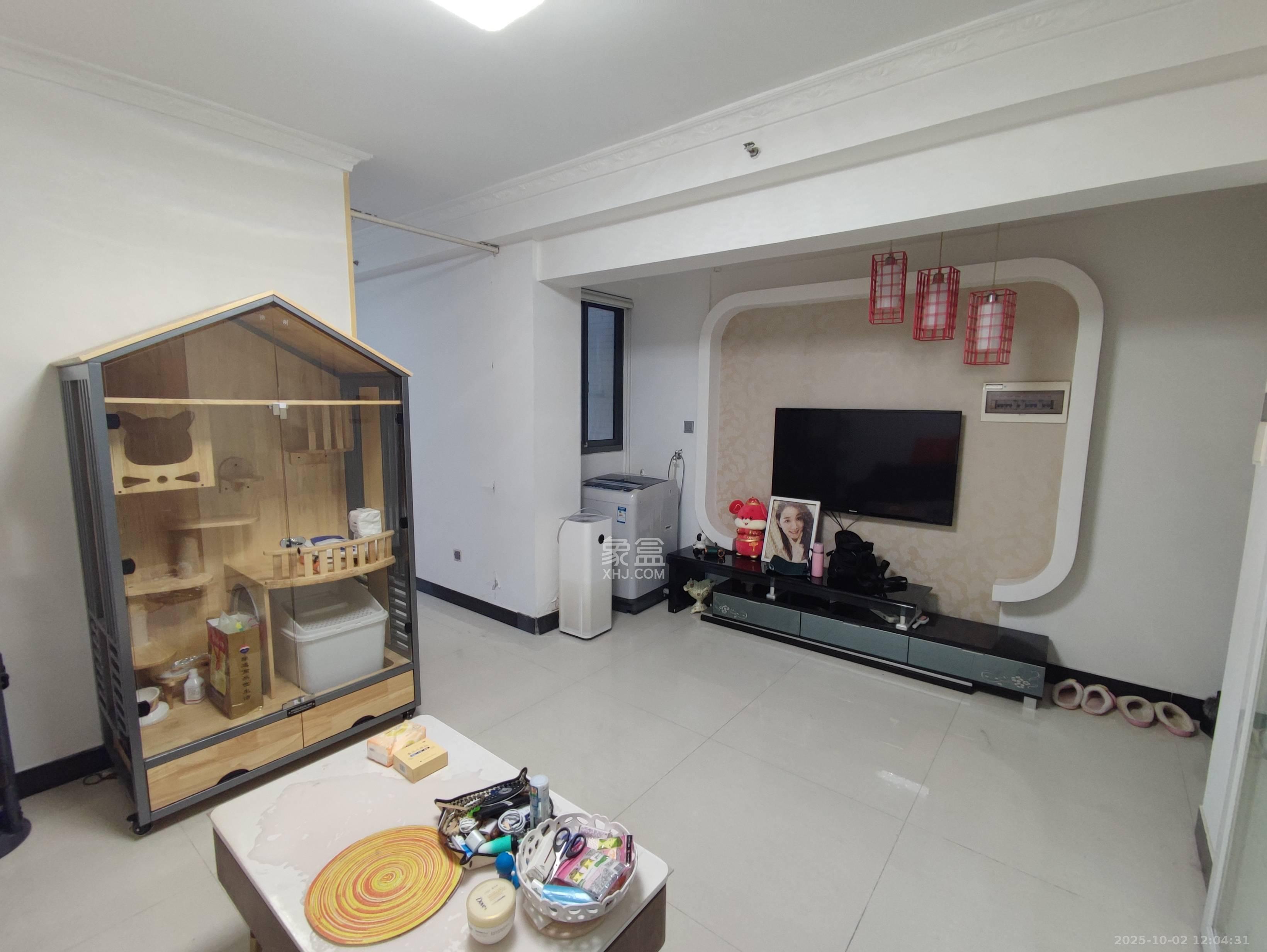 少帅府  1室1厅1卫    2100.0元/月室内图