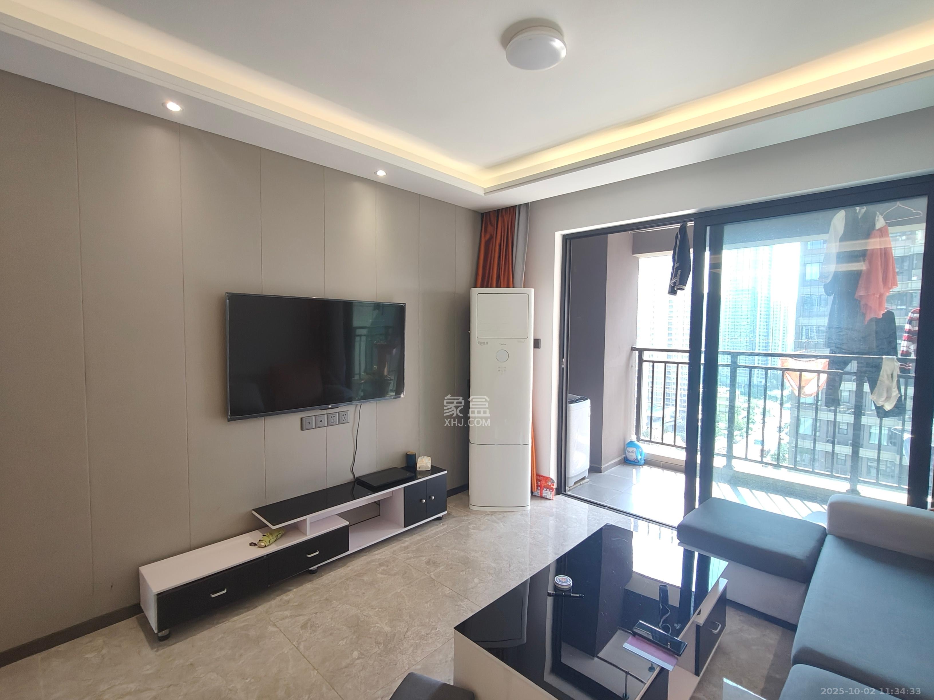 招商华发依云曦城 4室2厅2卫 2600.0元/月 招商华发依云曦城 4室2厅2卫 2600.0元/月室内图