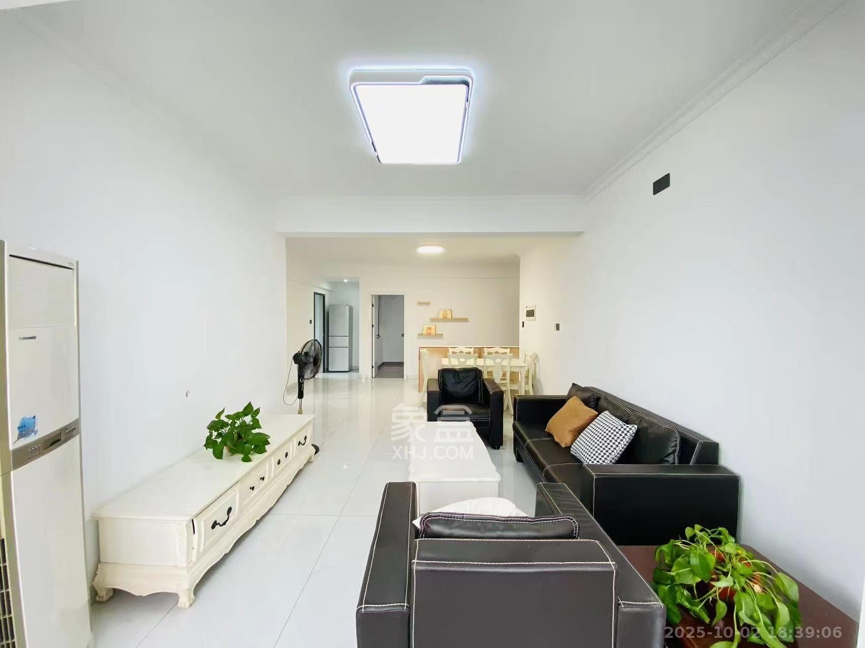 凯悦名城(泰悦公寓) 3室2厅1卫 2700.0元/月 凯悦名城(泰悦公寓) 3室2厅1卫 2700.0元/月室内图