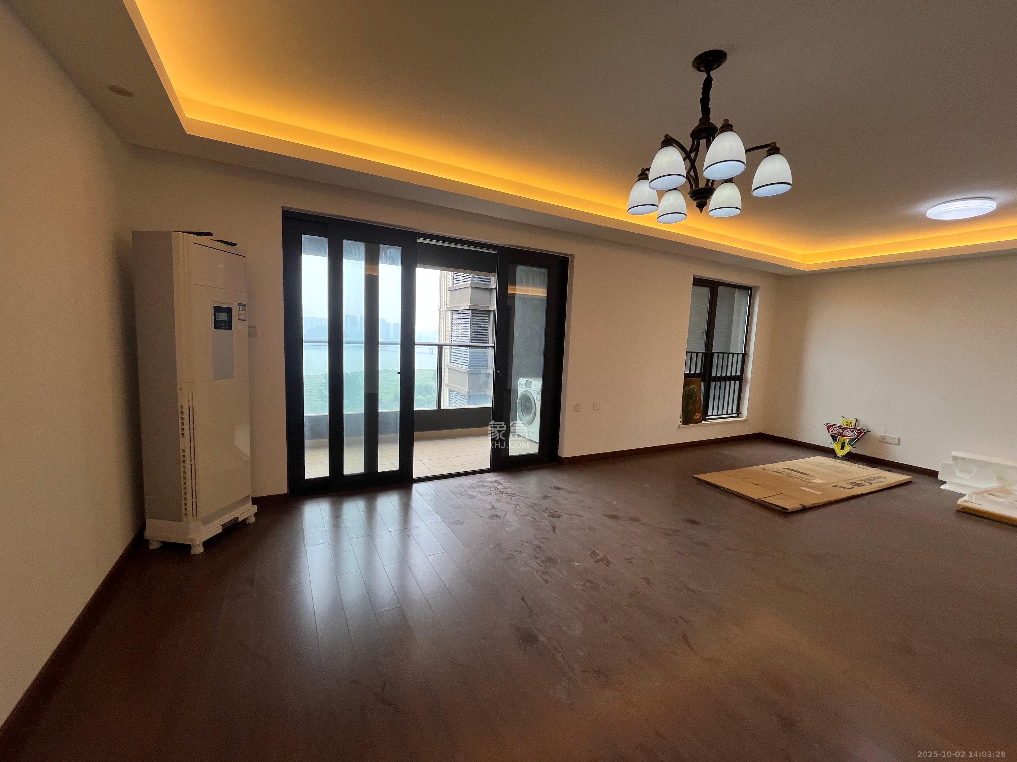 万科金域缇香 1室2厅2卫 5500.0元/月 万科金域缇香 1室2厅2卫 5500.0元/月室内图