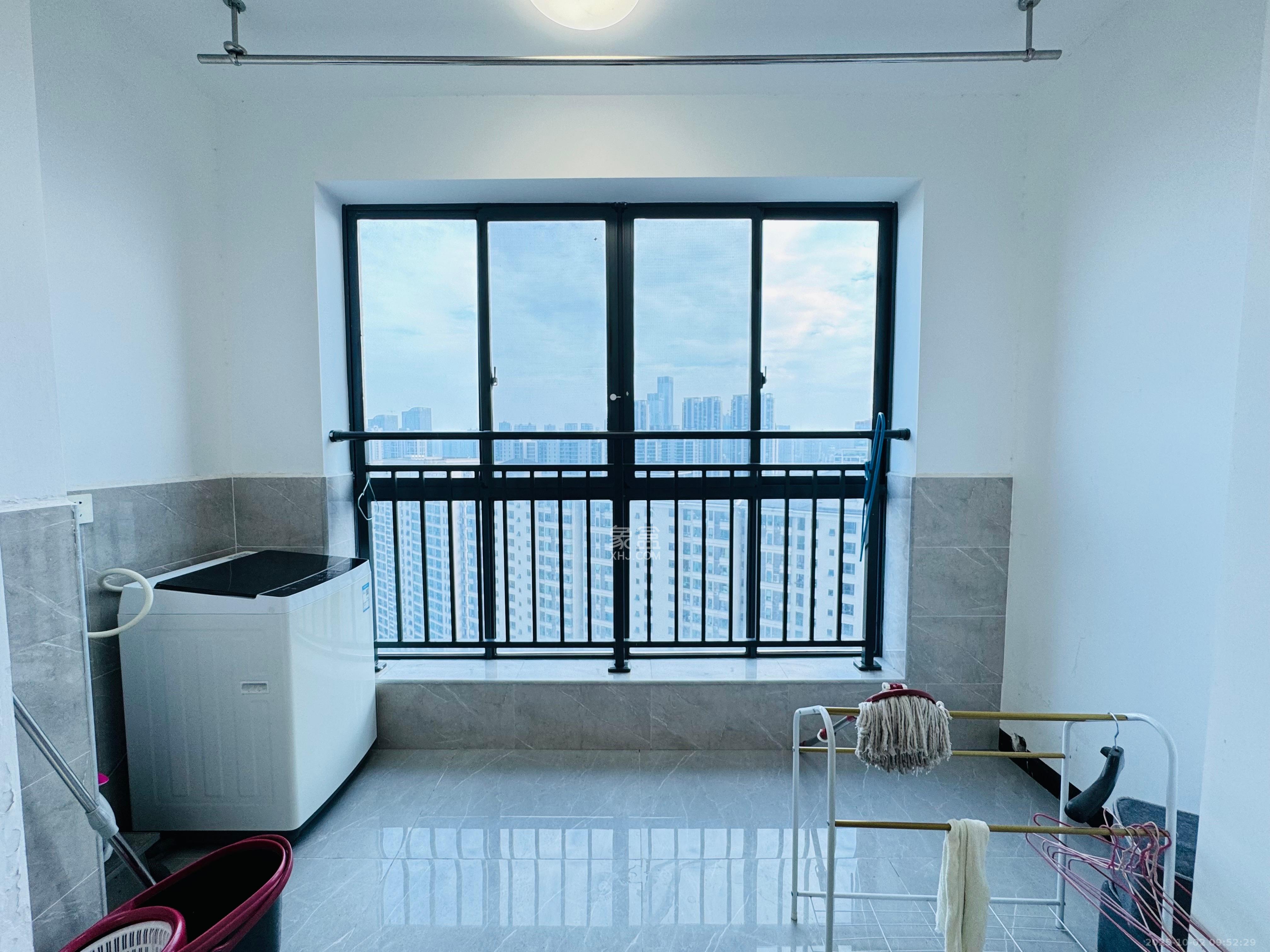 滨江海棠湾  2室2厅1卫   1900.00元/月室内图