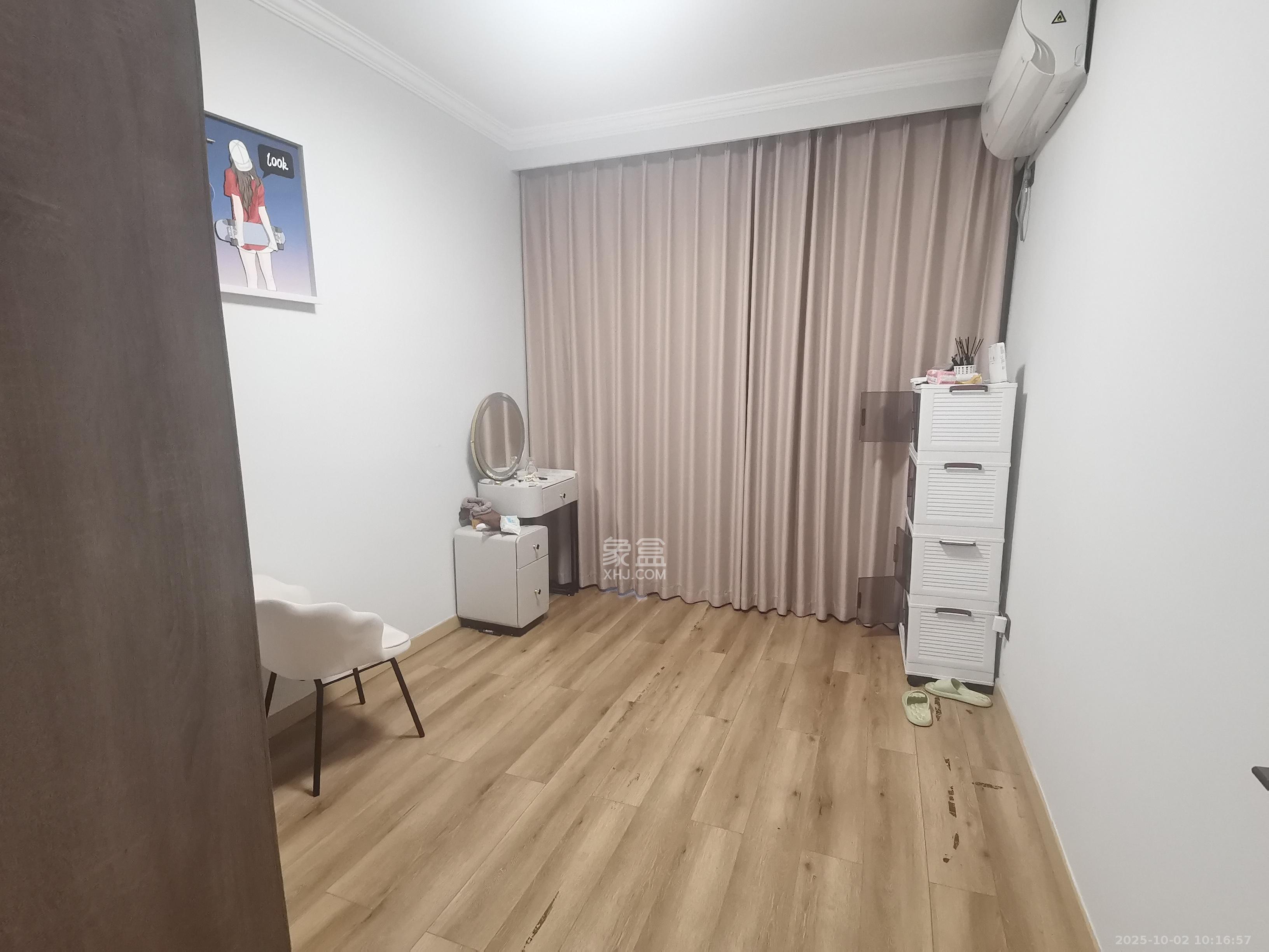 中建嘉和城 4室2厅2卫 3200.0元/月 中建嘉和城 4室2厅2卫 3200.0元/月室内图