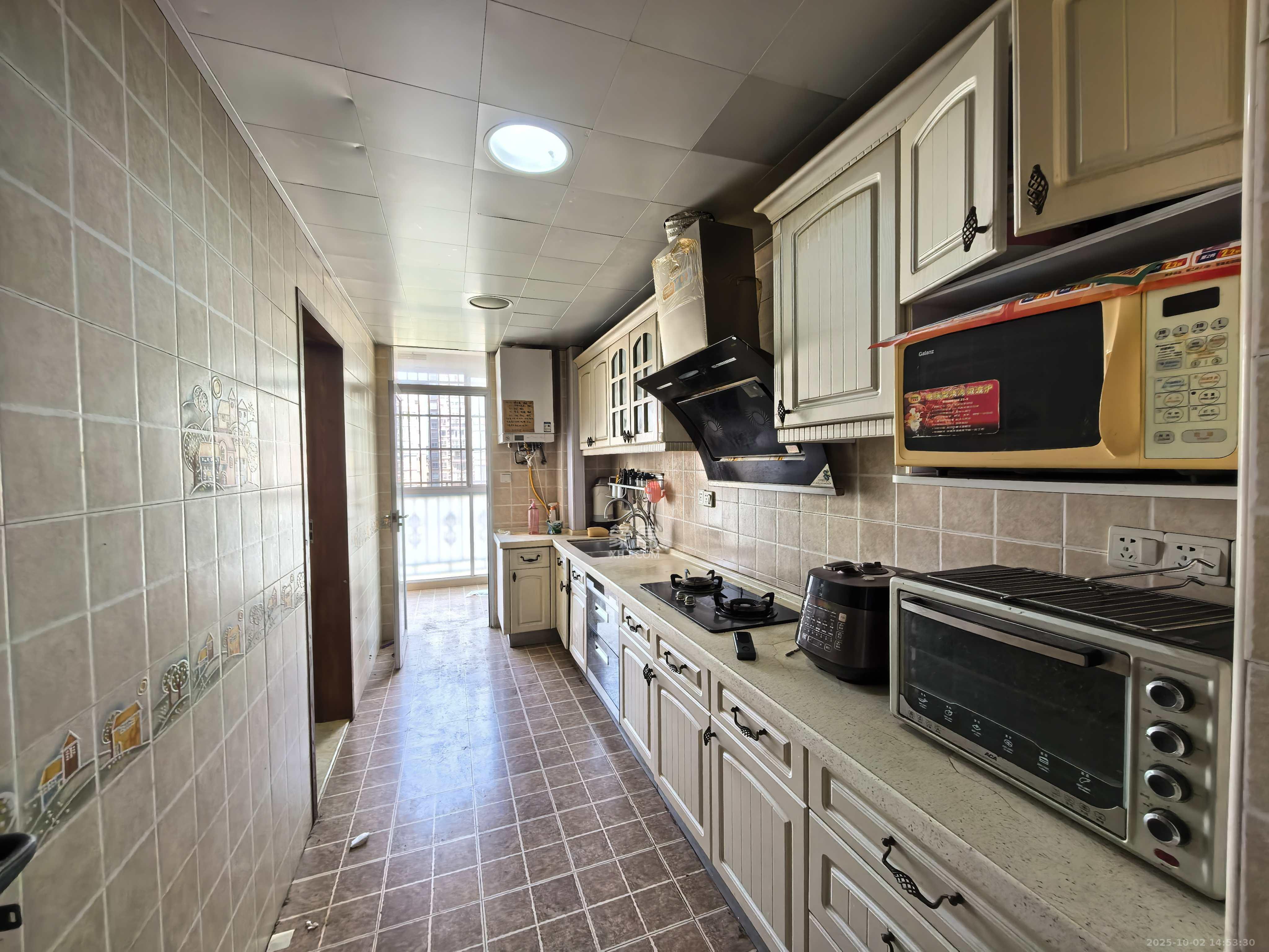 城市山水豪园（山水城市风景）  3室2厅1卫    2700.0元/月室内图