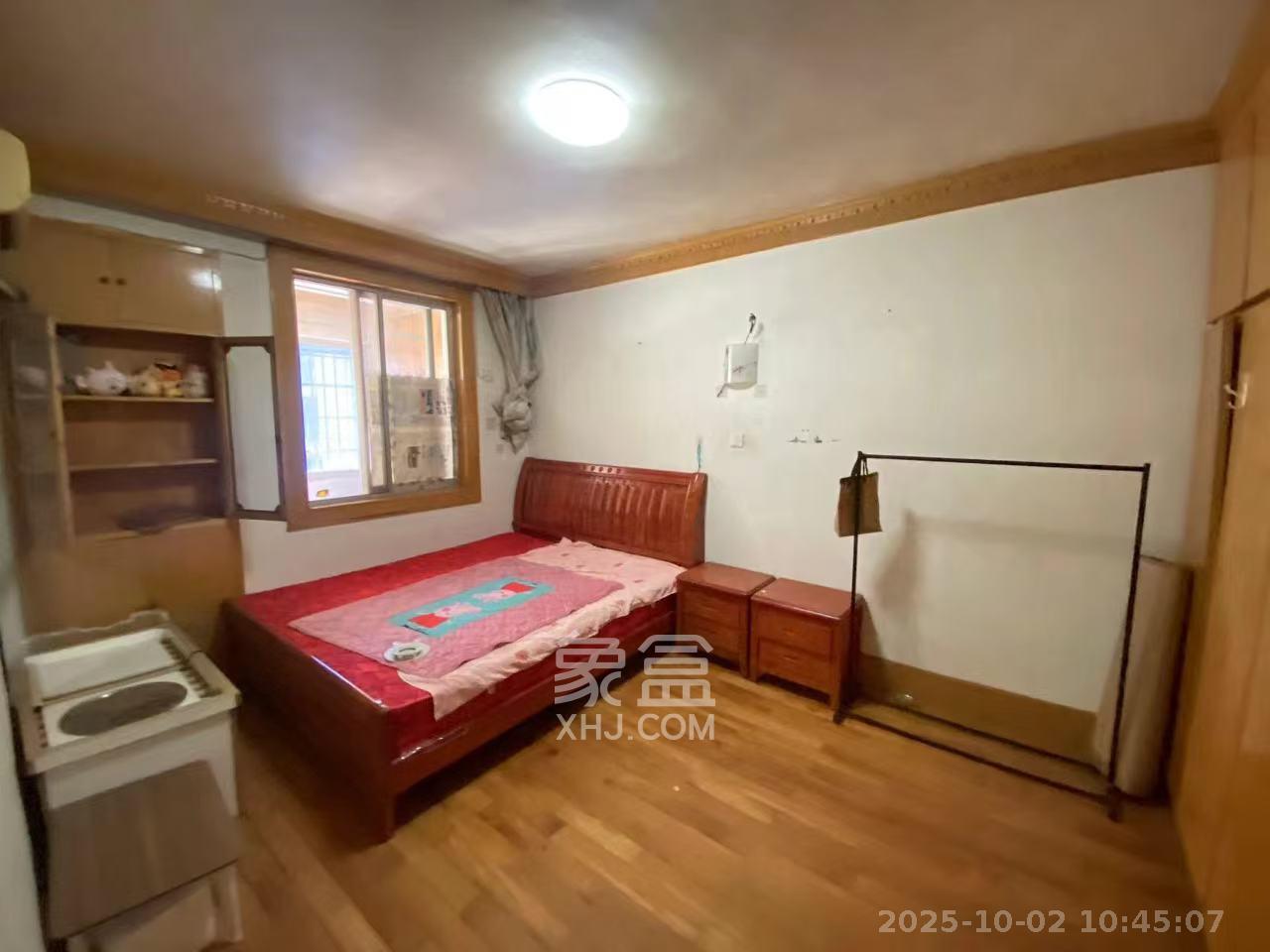 农业银行宿舍(燕子岭)  2室1厅1卫    1500.0元/月 农业银行宿舍(燕子岭)  2室1厅1卫    1500.0元/月室内图1