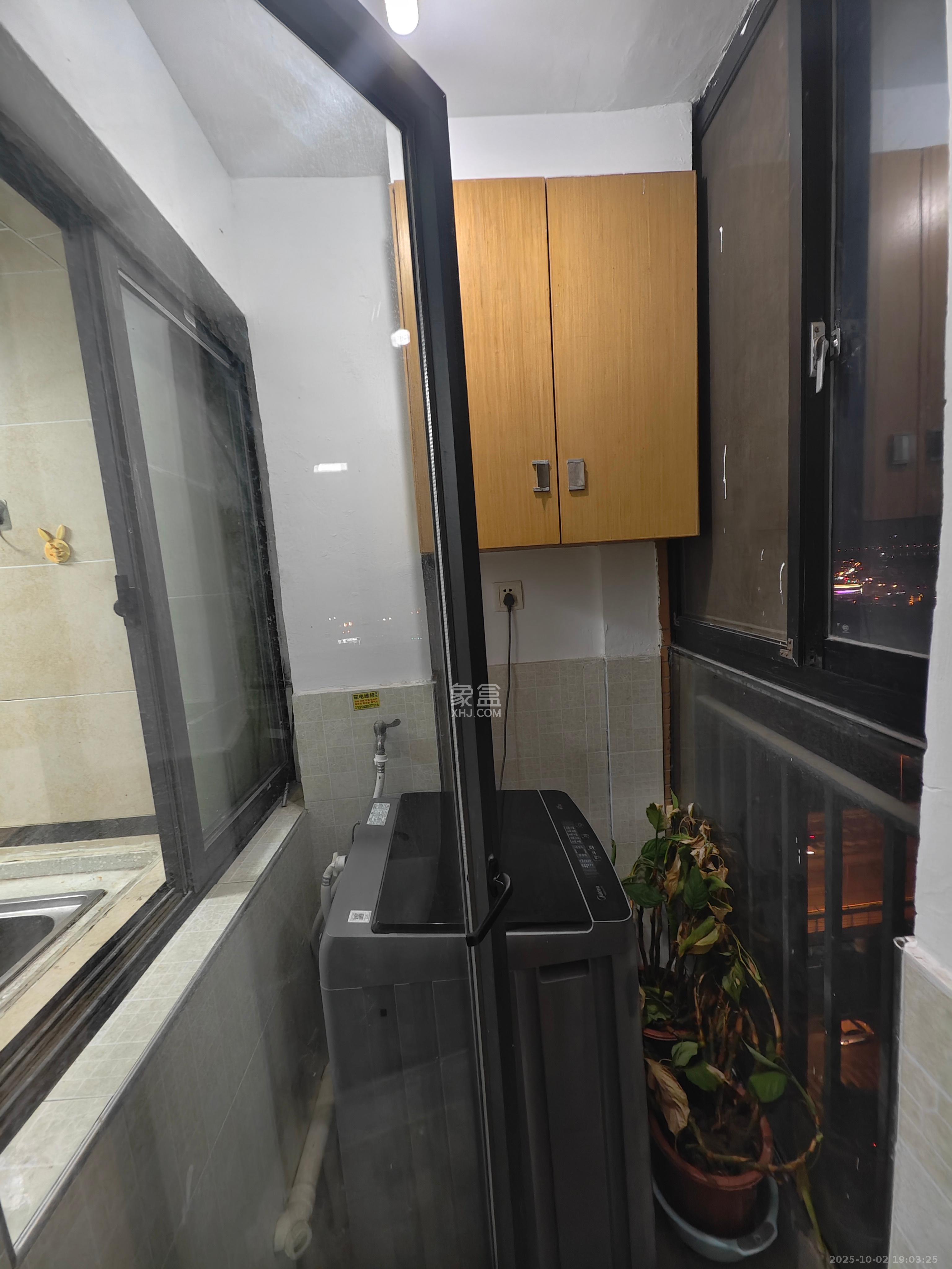 兴威帕克水岸  1室1厅1卫   1500.00元/月室内图