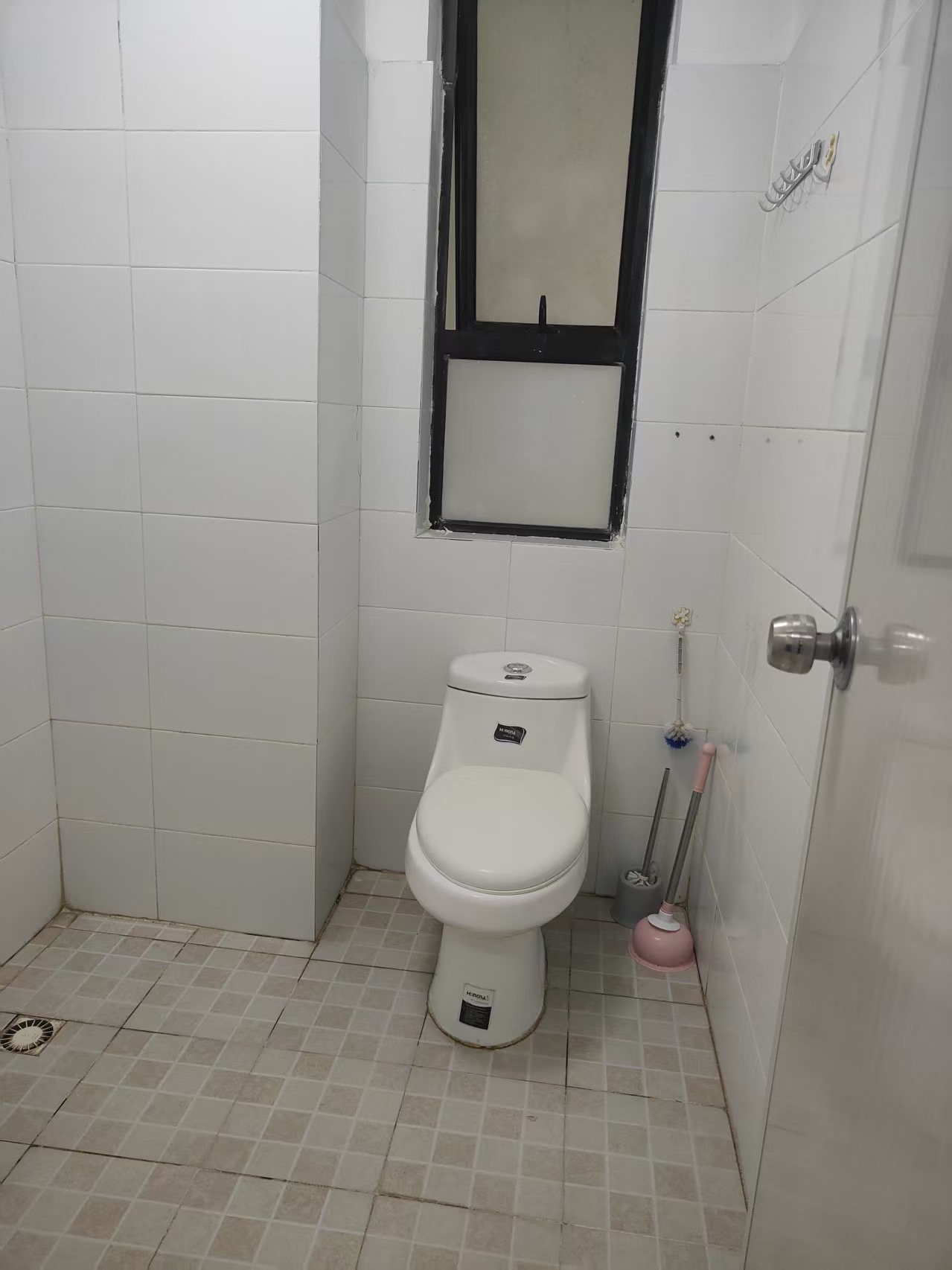 盛贤景都 1室1厅1卫 1600.0元/月 盛贤景都 1室1厅1卫 1600.0元/月室内图