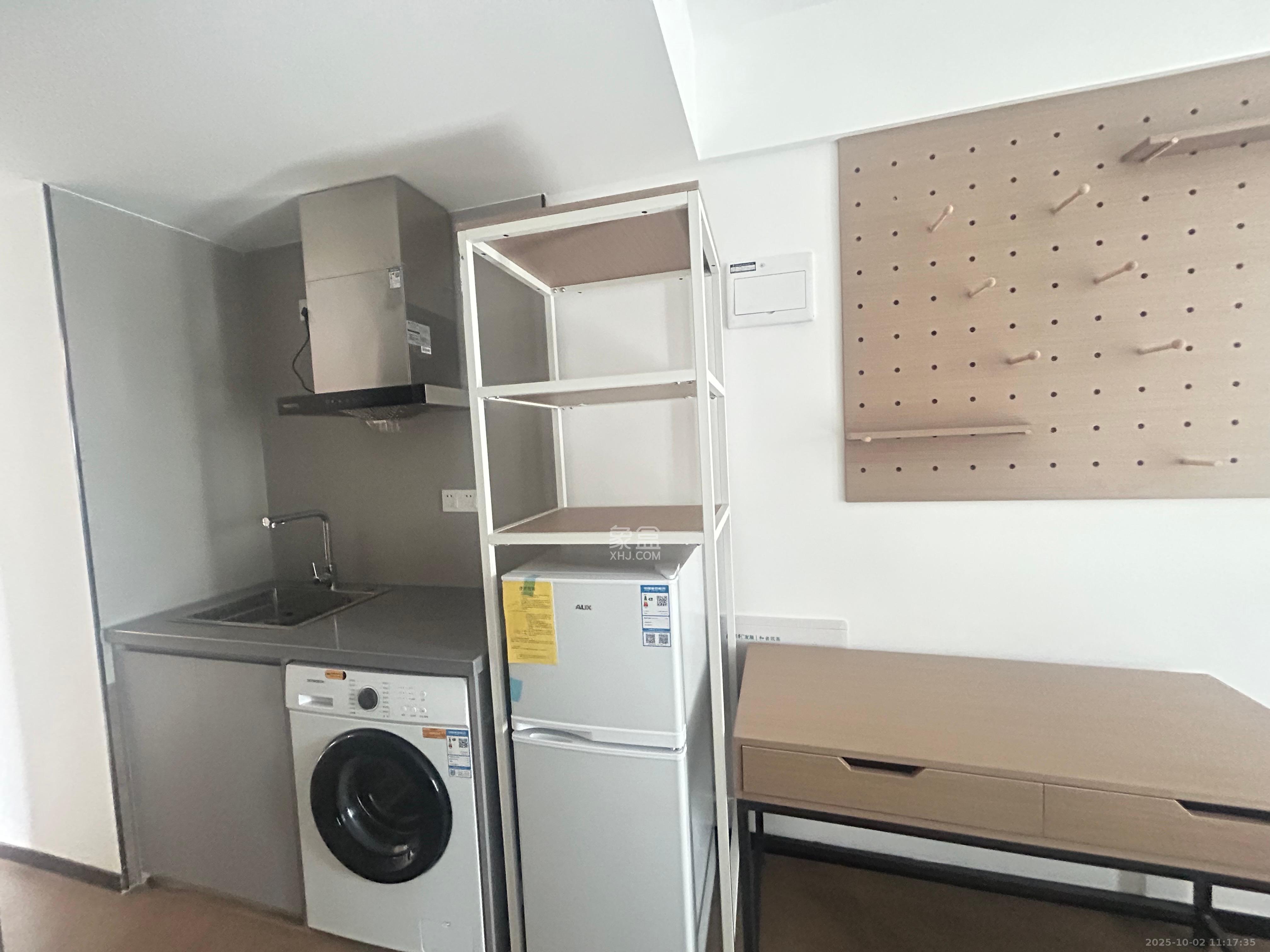 保利中环广场（保利中悦苑）  1室1厅1卫    1400.0元/月室内图