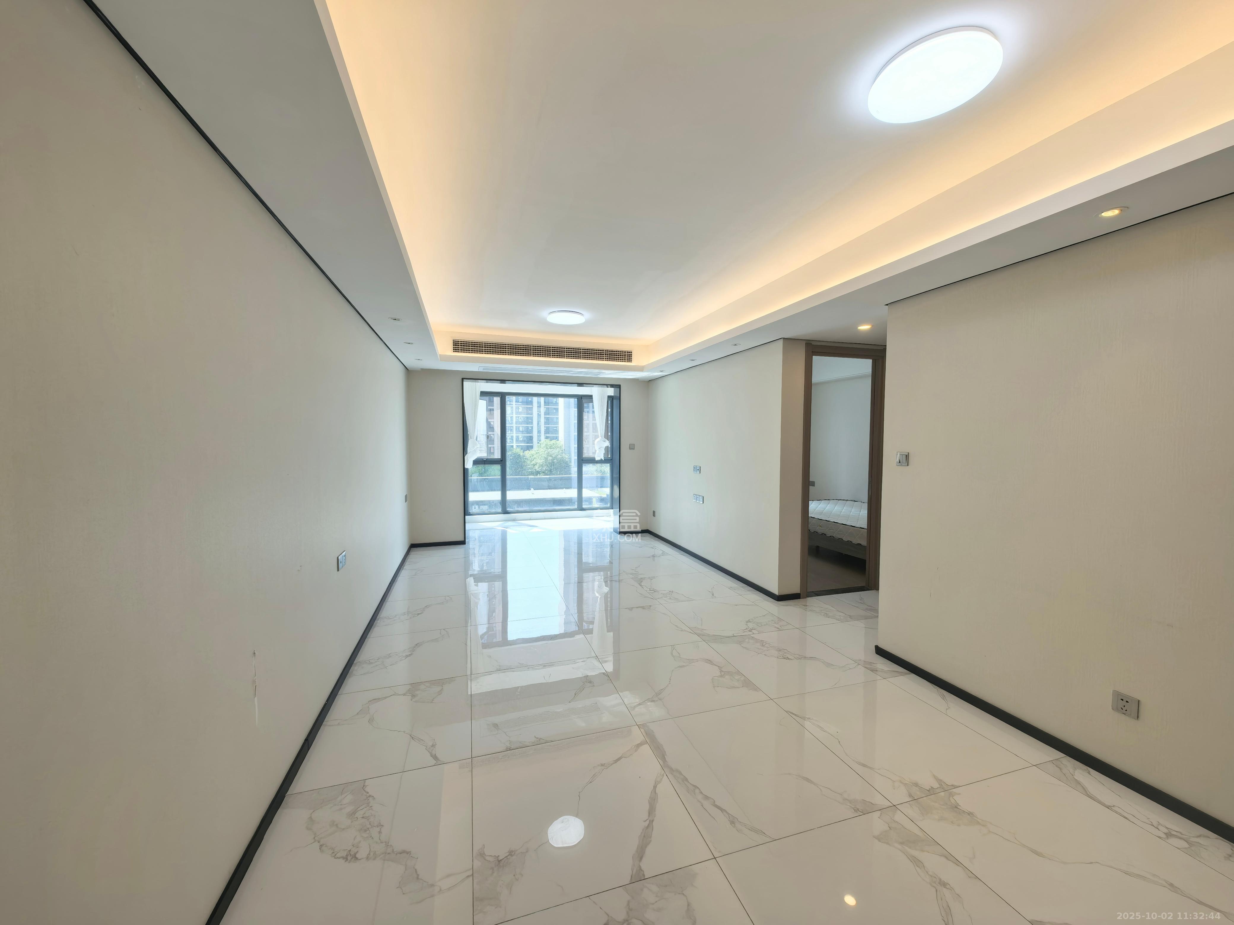 中海麓山境北区  3室2厅2卫    2700.0元/月室内图