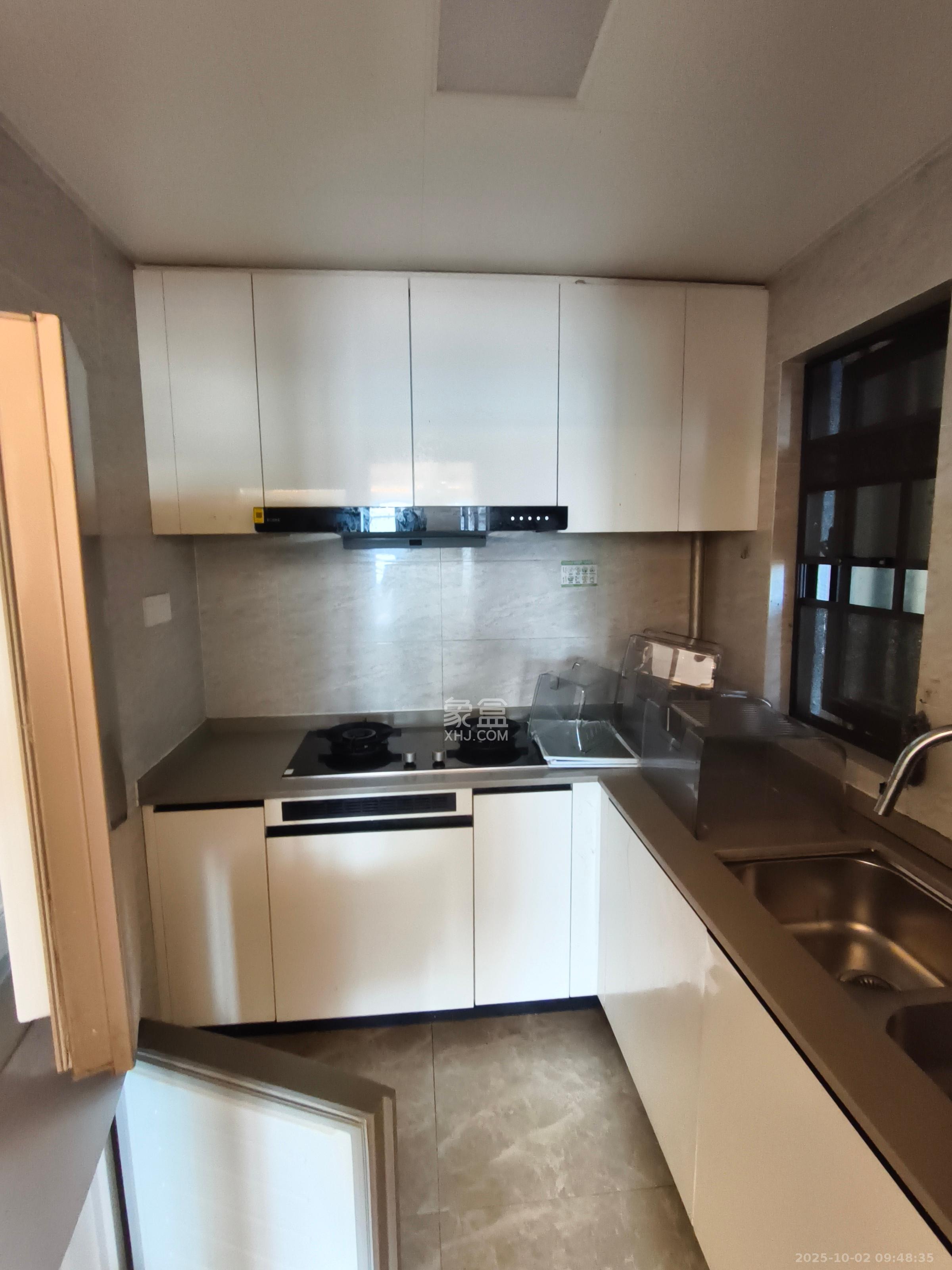 万科金色梦想C区  3室2厅1卫    3500.0元/月 万科金色梦想C区  3室2厅1卫    3500.0元/月室内图