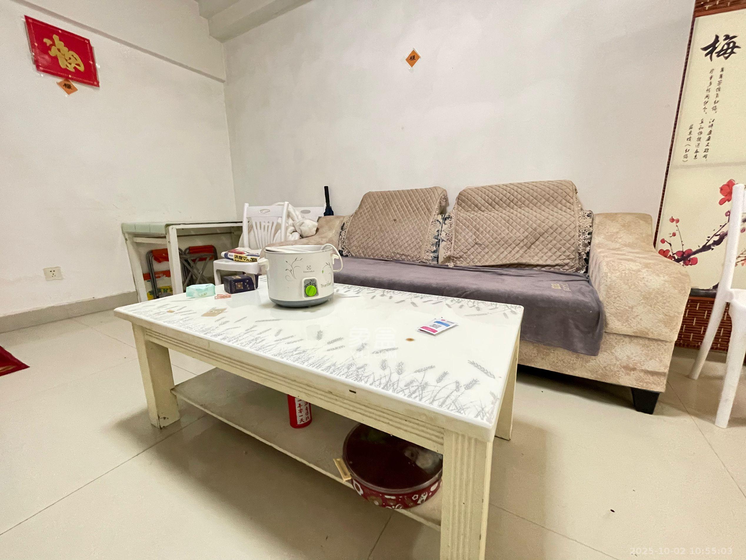 湘域中央 1室1厅1卫 1900.0元/月 湘域中央 1室1厅1卫 1900.0元/月室内图