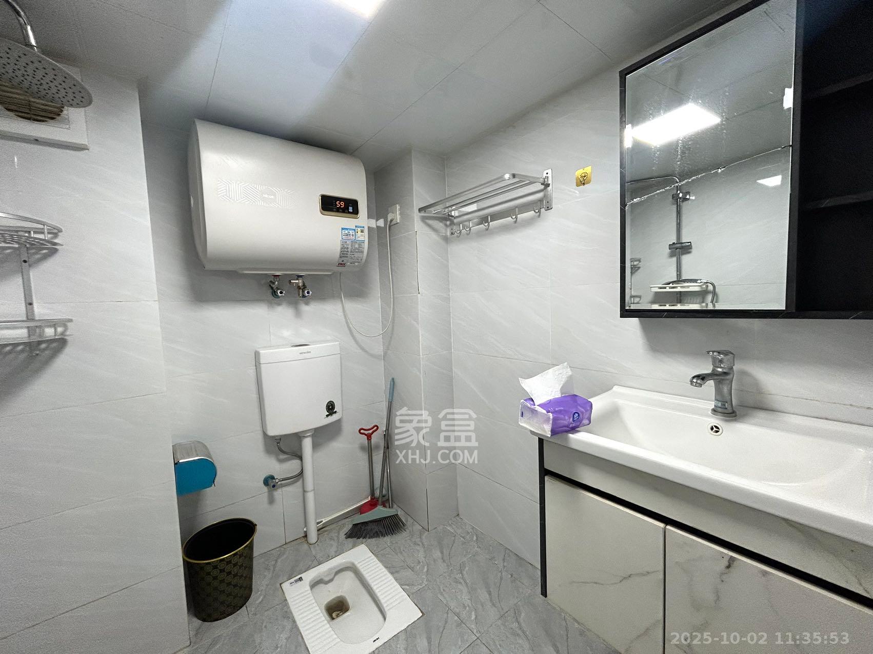 裕天国际商汇中心 2室1厅1卫 1700.0元/月 裕天国际商汇中心 2室1厅1卫 1700.0元/月室内图