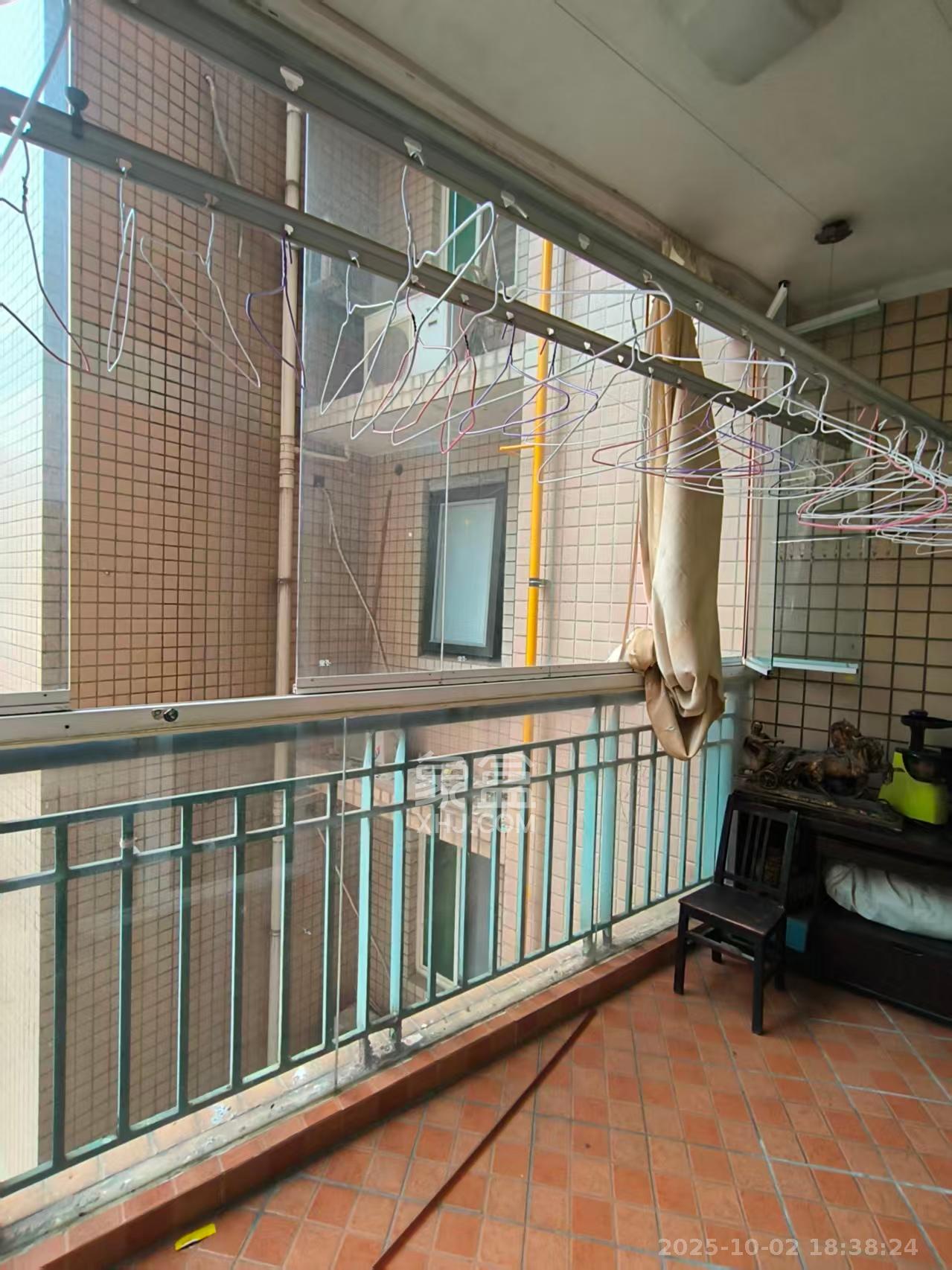 维一星城 3室2厅2卫 4300.0元/月 维一星城 3室2厅2卫 4300.0元/月室内图