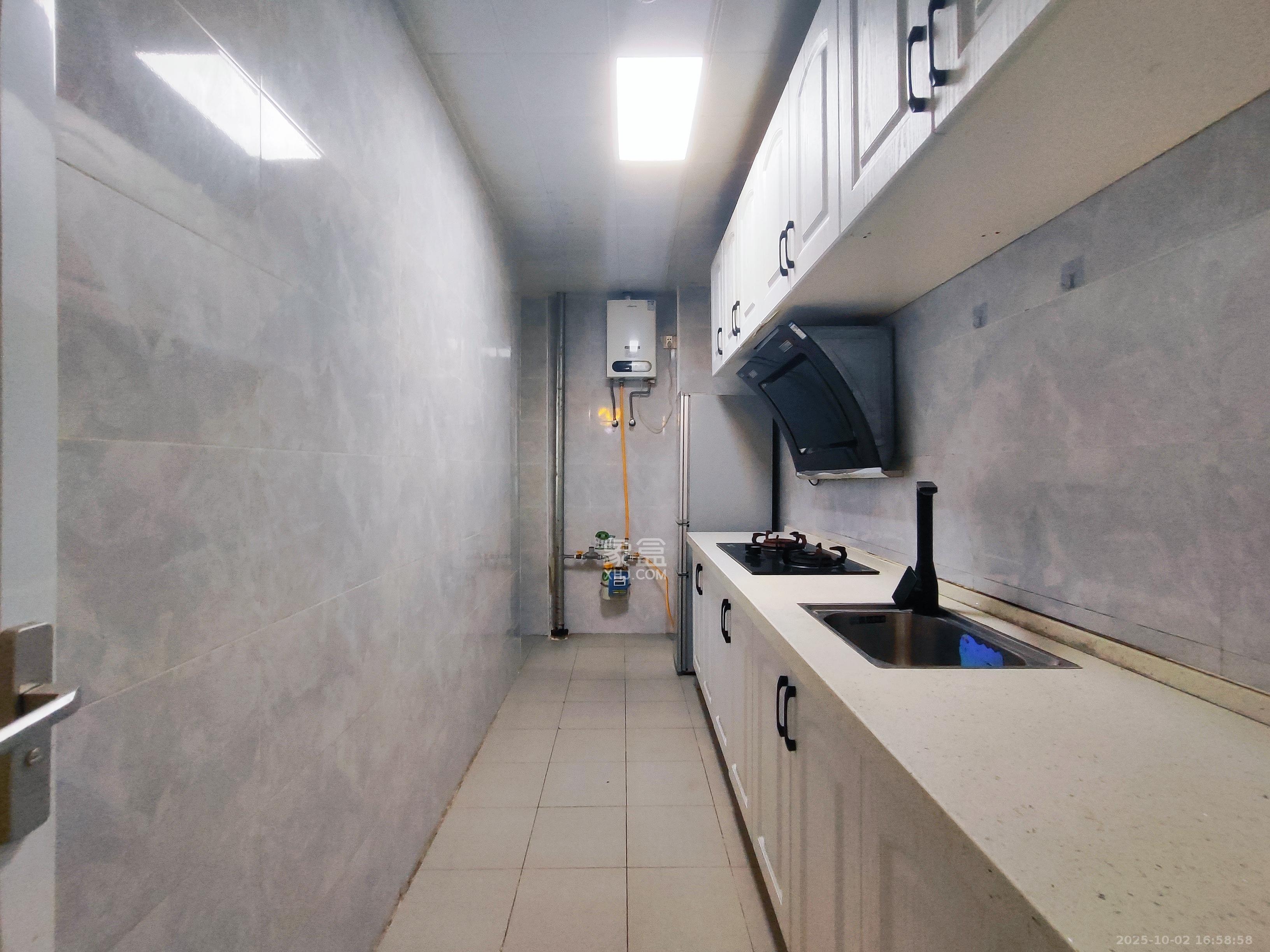 北辰三角洲C3区 3室2厅1卫 3300.0元/月 北辰三角洲C3区 3室2厅1卫 3300.0元/月室内图