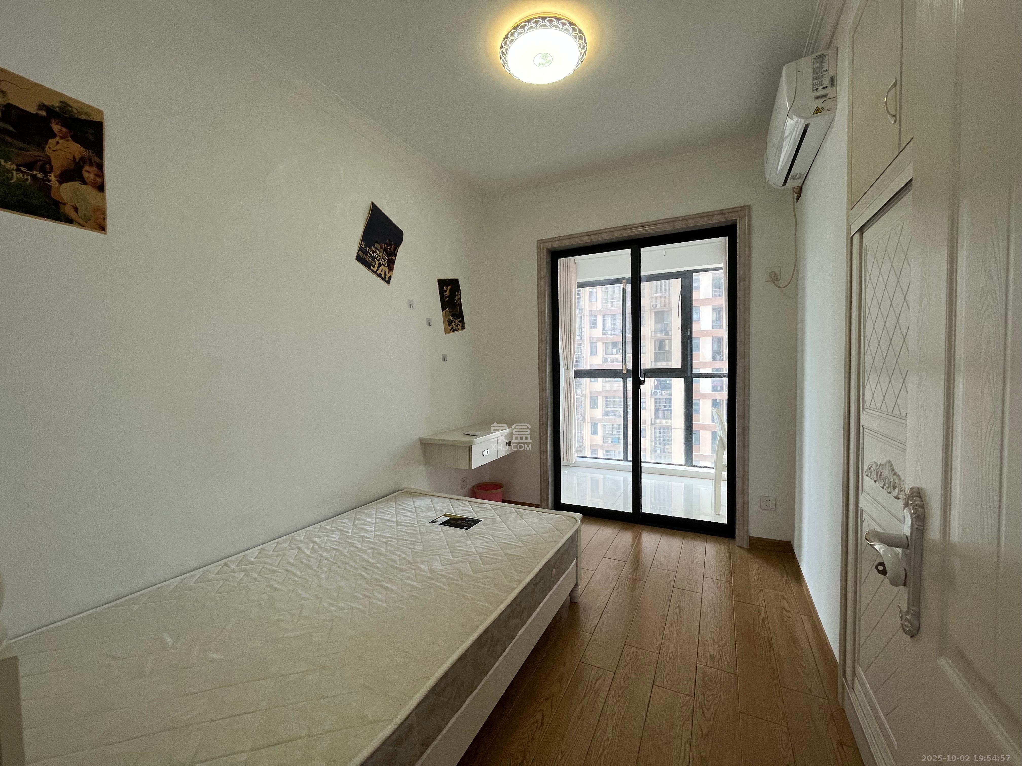 天悦鑫苑 3室2厅2卫 3300.0元/月 天悦鑫苑 3室2厅2卫 3300.0元/月室内图