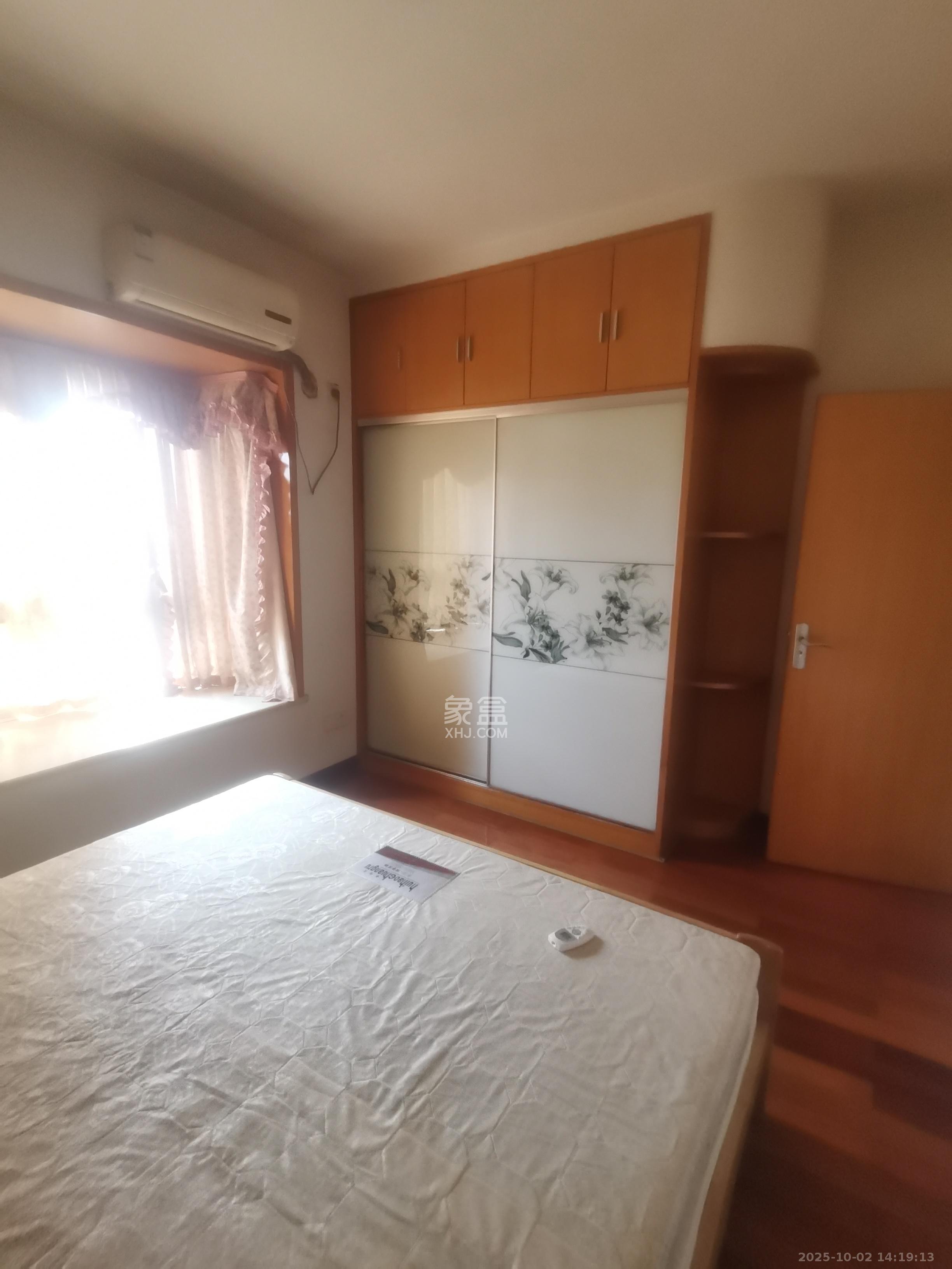 活力康城 2室2厅1卫 2400.0元/月 活力康城 2室2厅1卫 2400.0元/月室内图